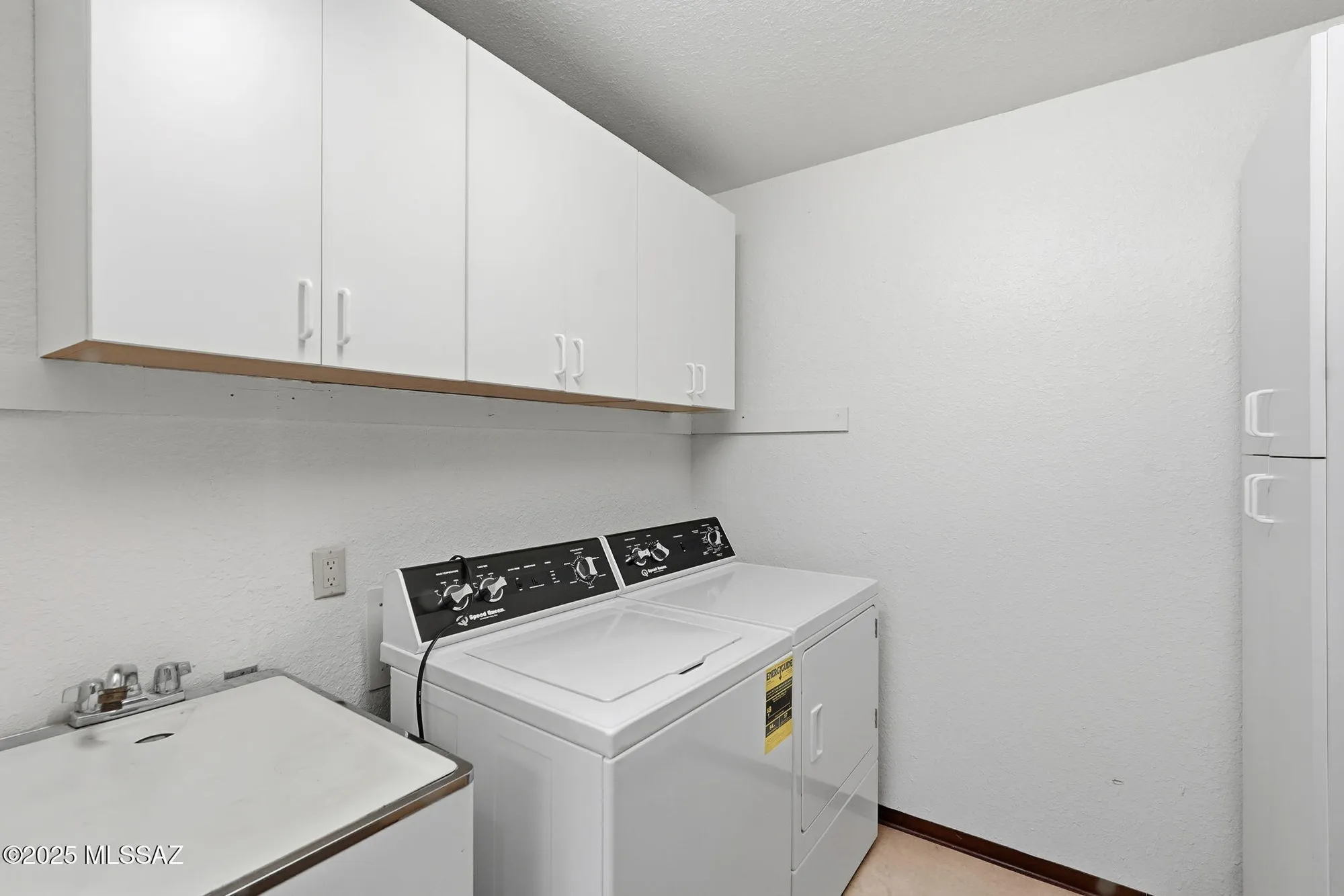 Property Slideshow image 36 of 51 | 1225 n abrego dr, Green Valley, AZ, 85614