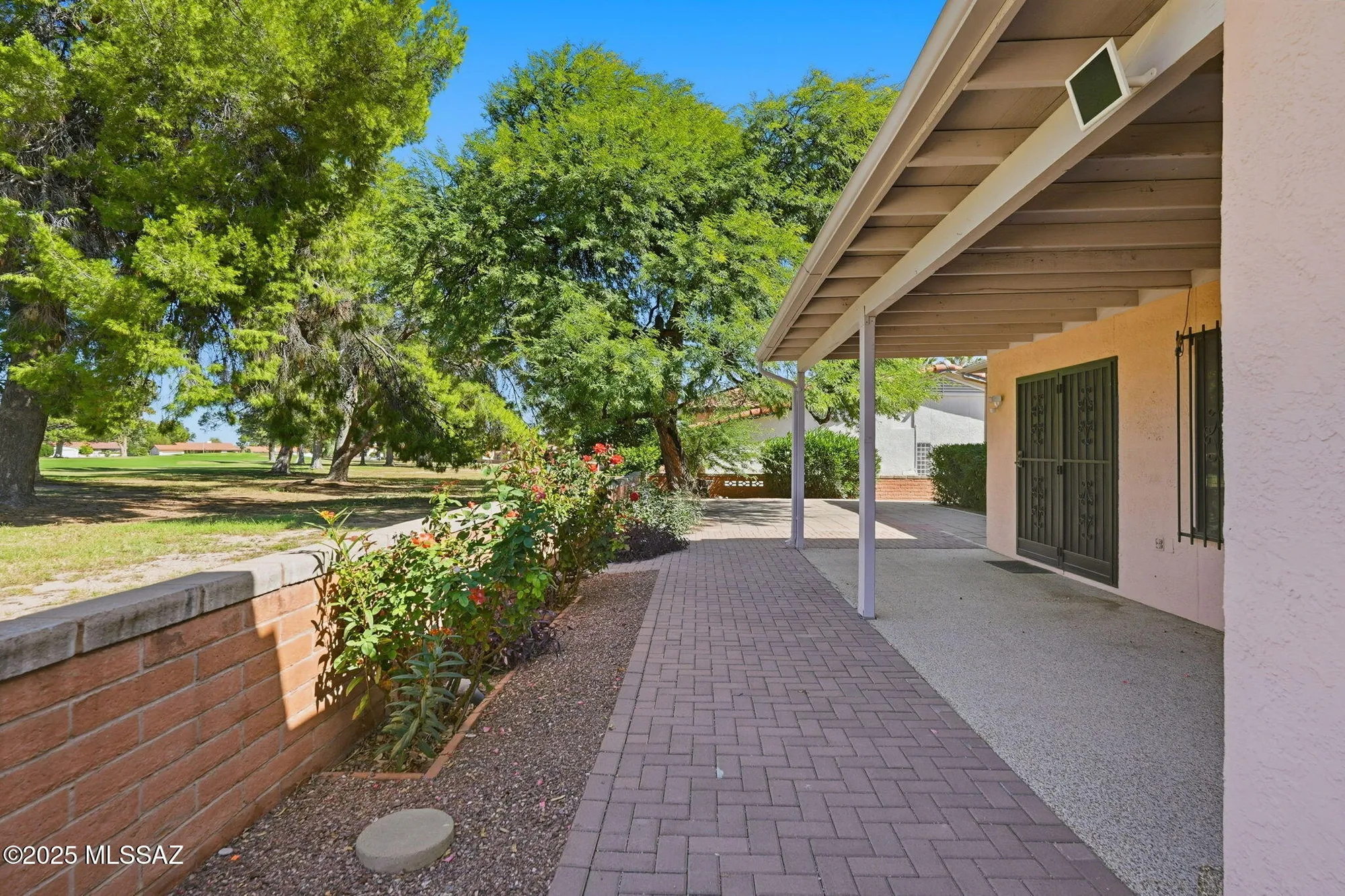 Property Slideshow image 40 of 51 | 1225 n abrego dr, Green Valley, AZ, 85614