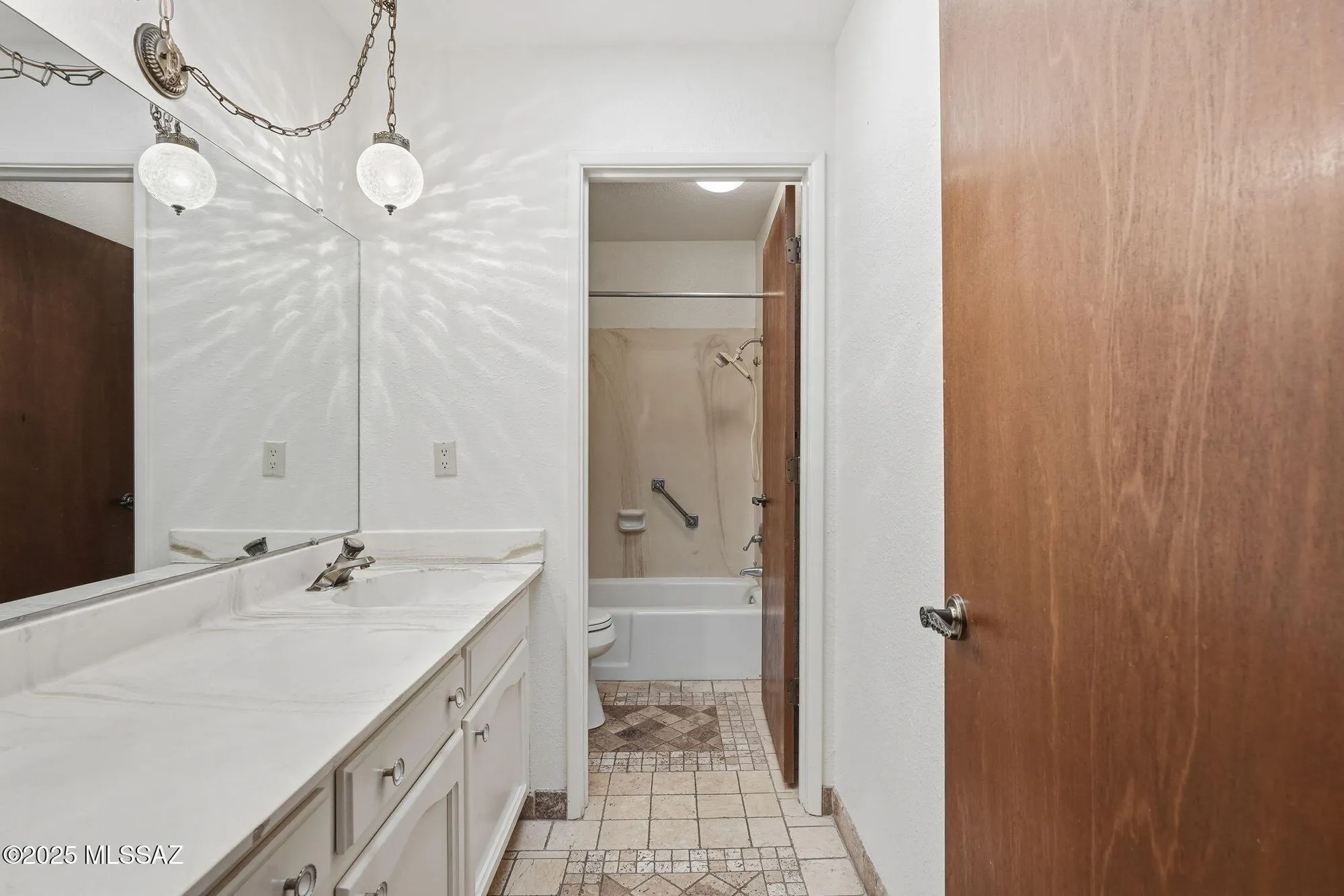 Property Slideshow image 27 of 51 | 1225 n abrego dr, Green Valley, AZ, 85614