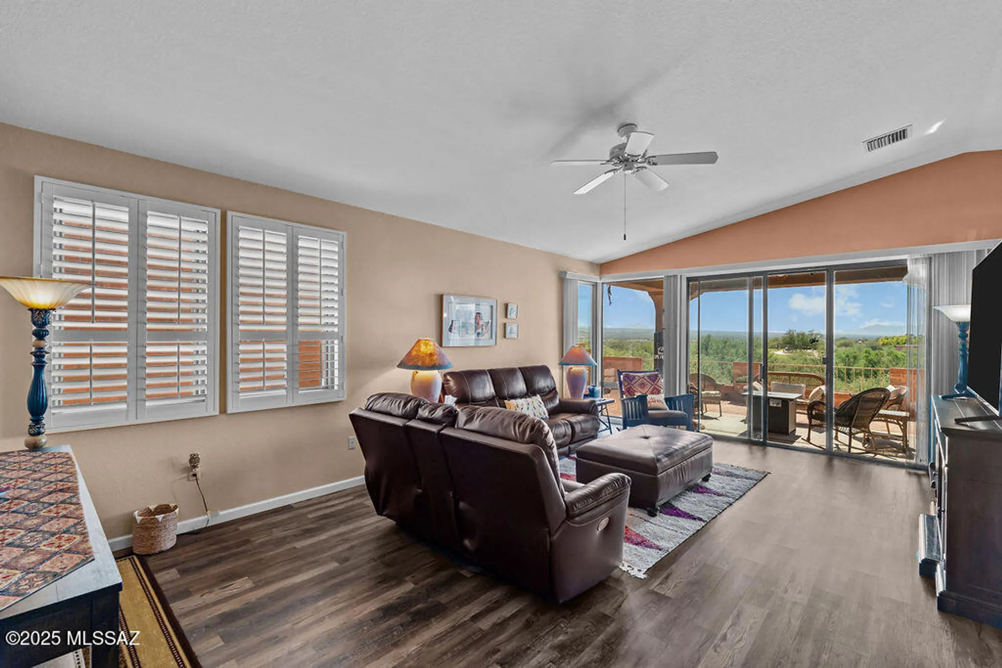 Property Slideshow image 8 of 49 | 1313 w mariquita st, Green Valley, AZ, 85622