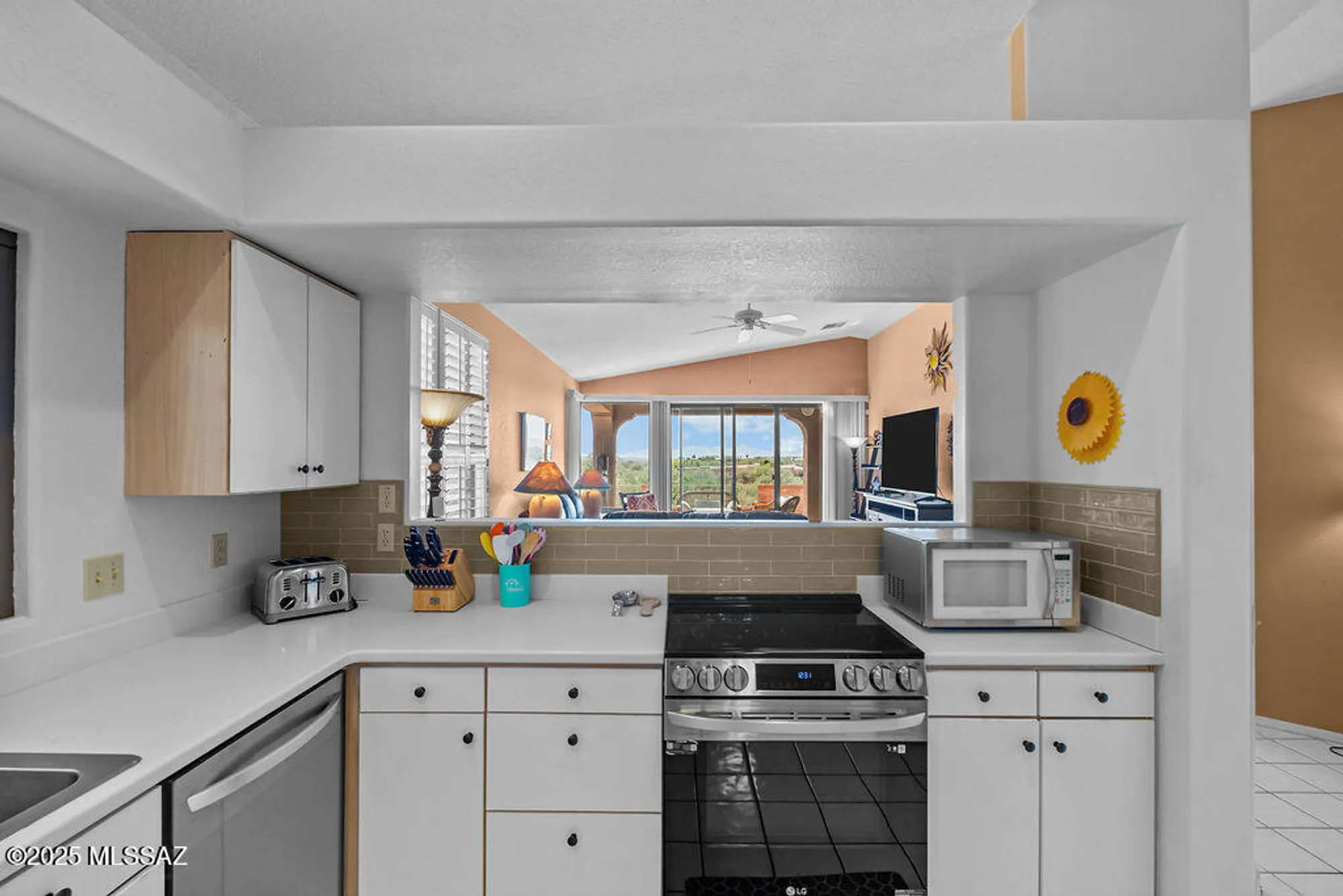 Property Slideshow image 25 of 49 | 1313 w mariquita st, Green Valley, AZ, 85622