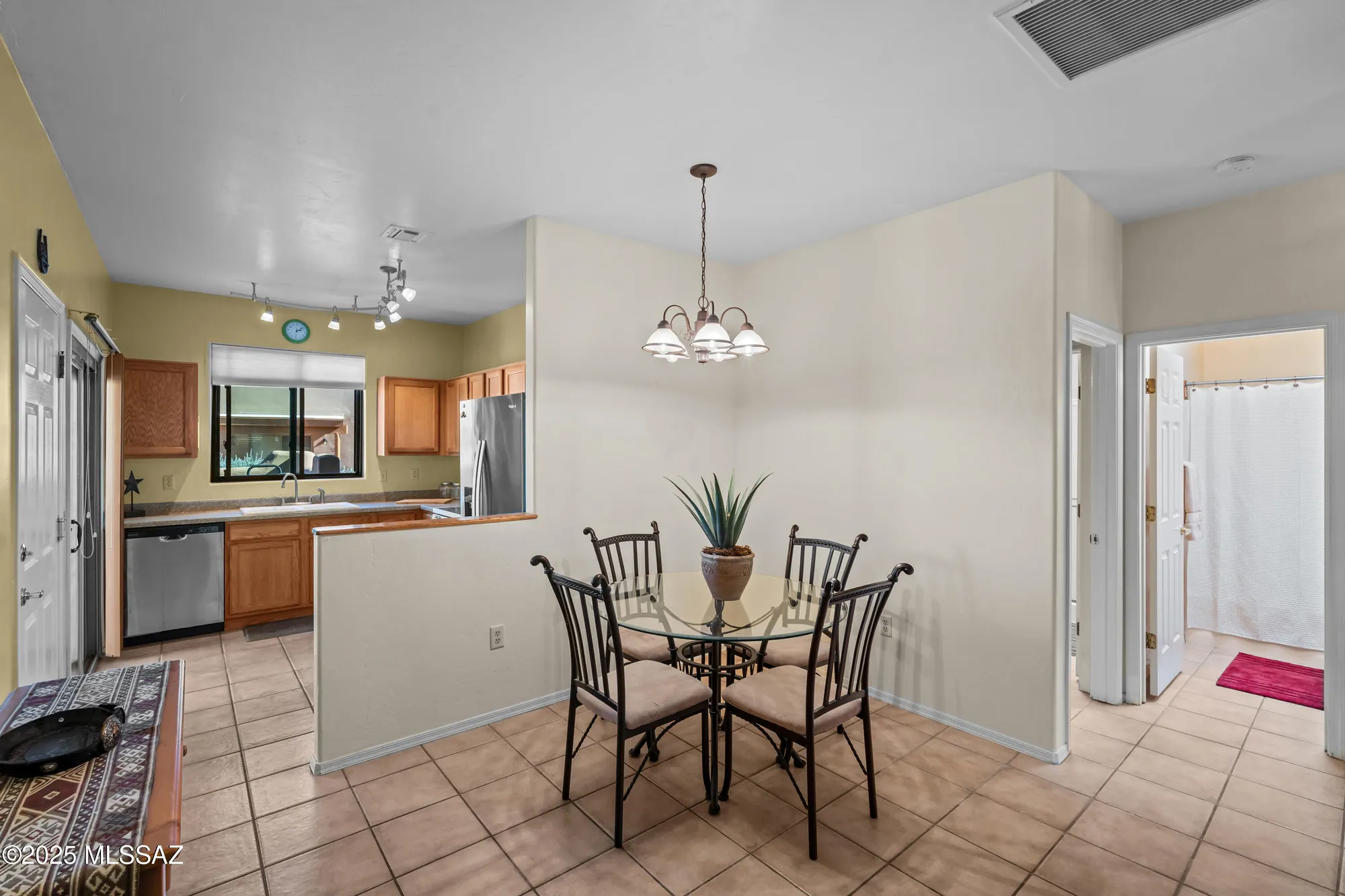 Property Slideshow image 9 of 31 | 3709 s camino del cefiro, Green Valley, AZ, 85614