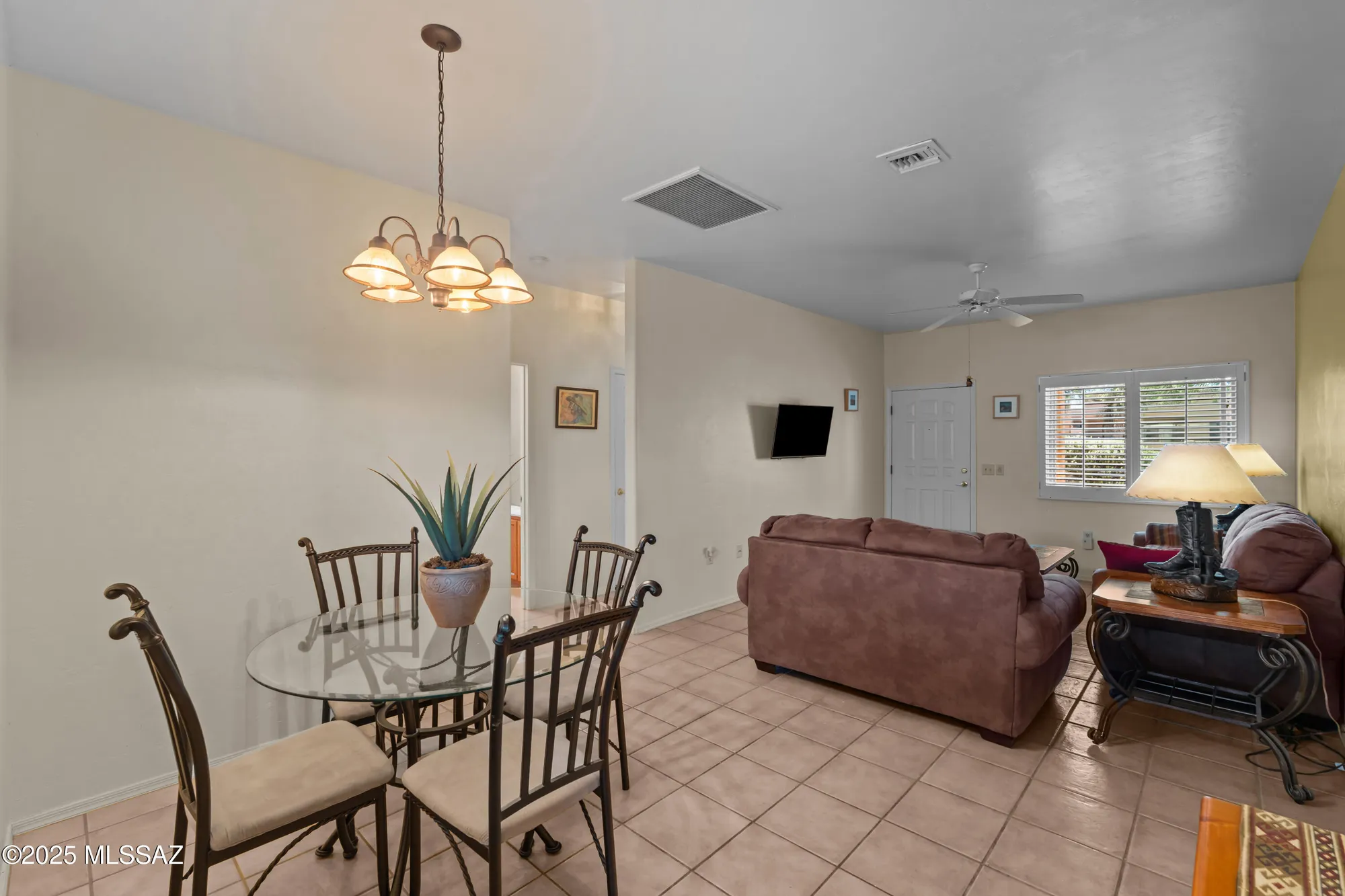 Property Slideshow image 13 of 31 | 3709 s camino del cefiro, Green Valley, AZ, 85614