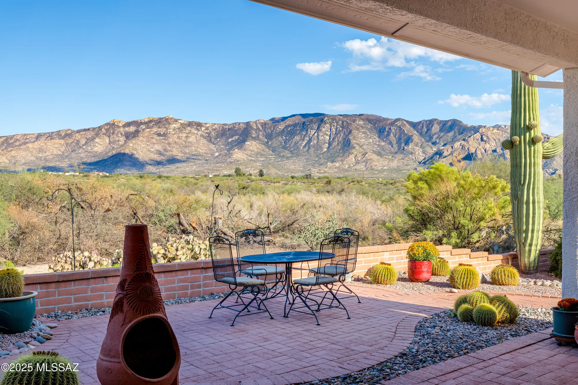 Property Slideshow image 7 of 42 | 14230 n lobelia way, Oro Valley, AZ, 85755