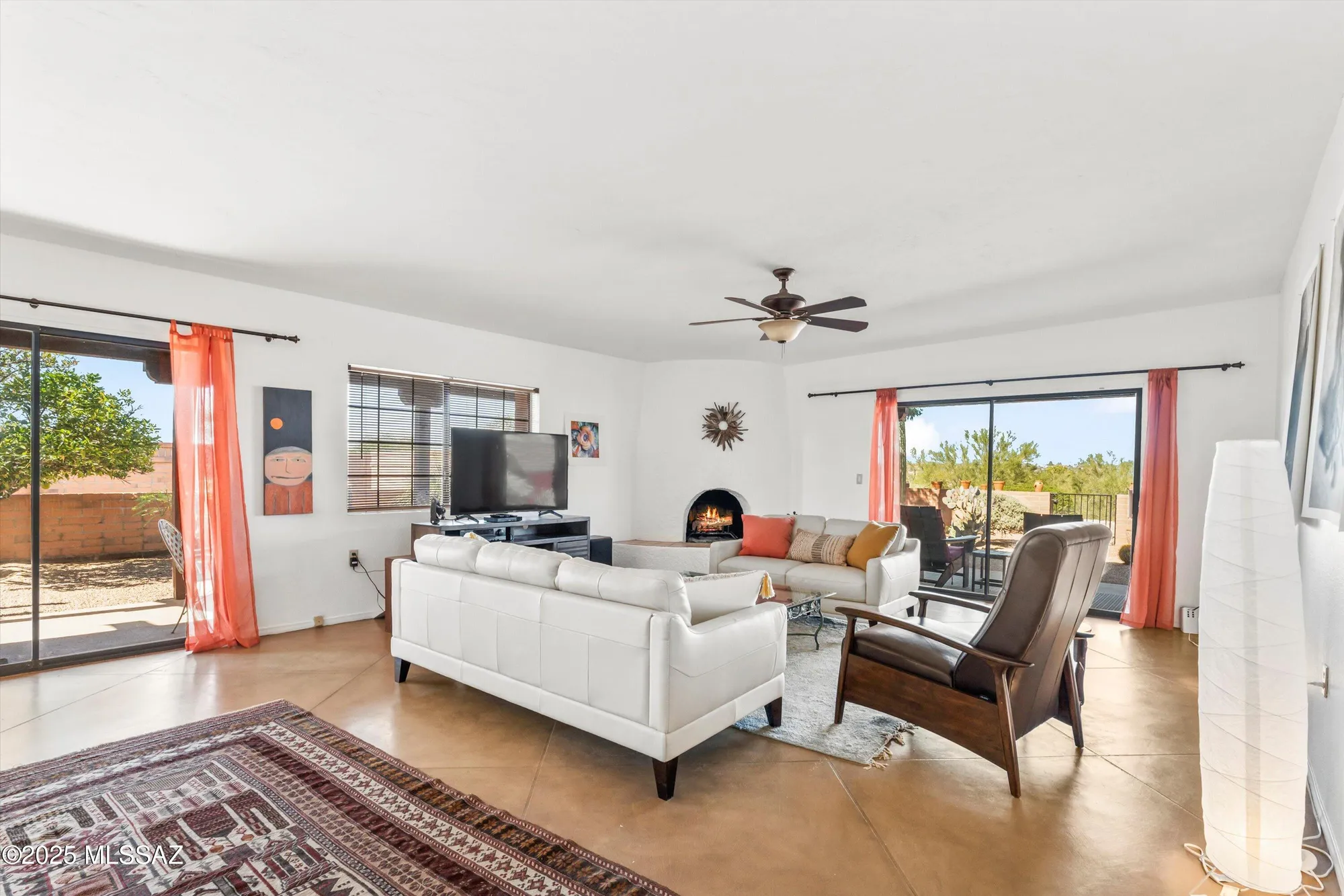 Property Slideshow image 6 of 36 | 1995 w ashbrook dr, Tucson, AZ, 85704