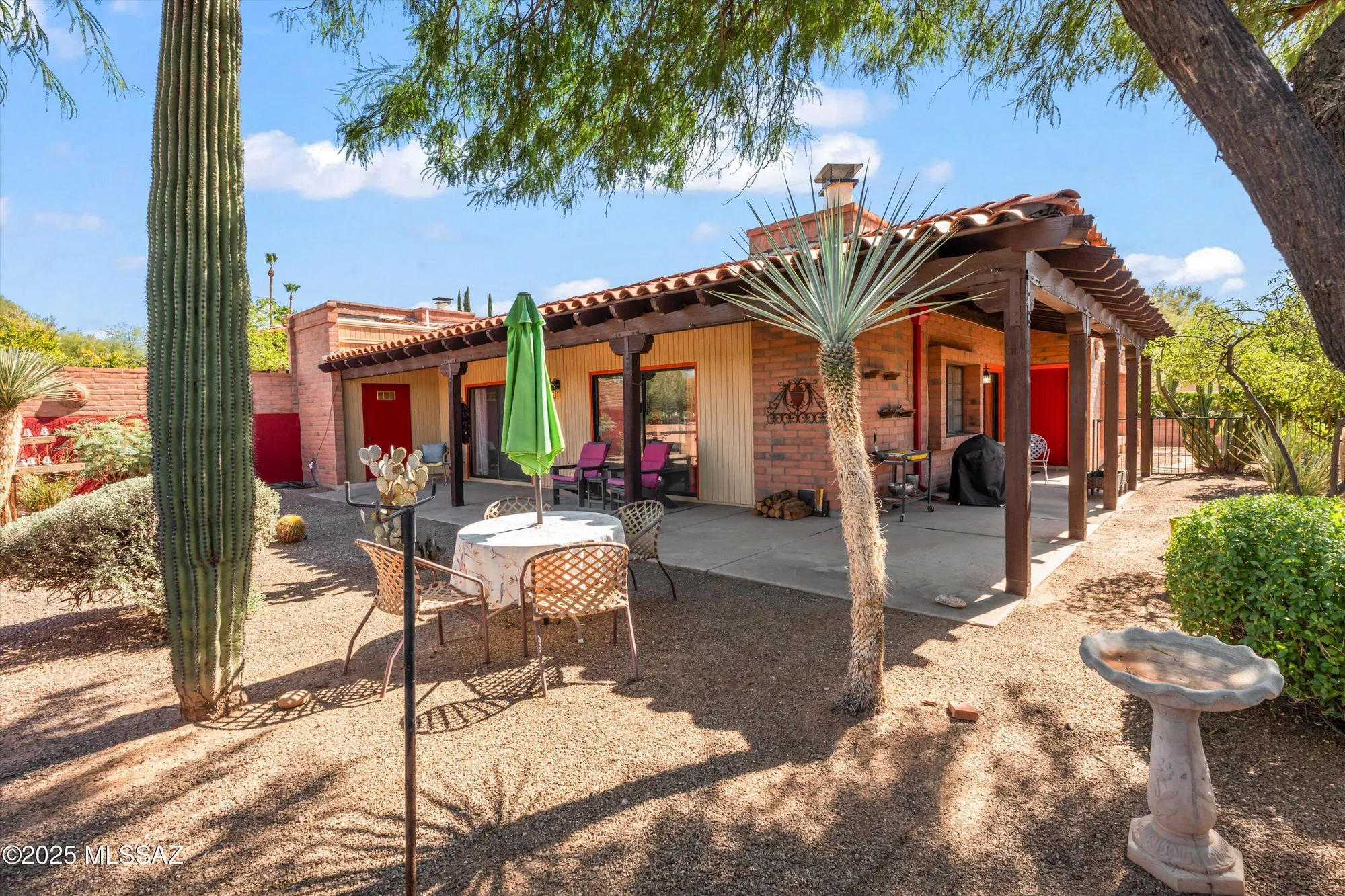 Property Slideshow image 29 of 36 | 1995 w ashbrook dr, Tucson, AZ, 85704