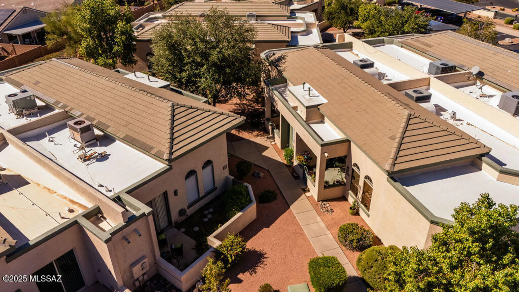 Property Slideshow image 20 of 20 | 2423 w via di silvio, Tucson, AZ, 85741