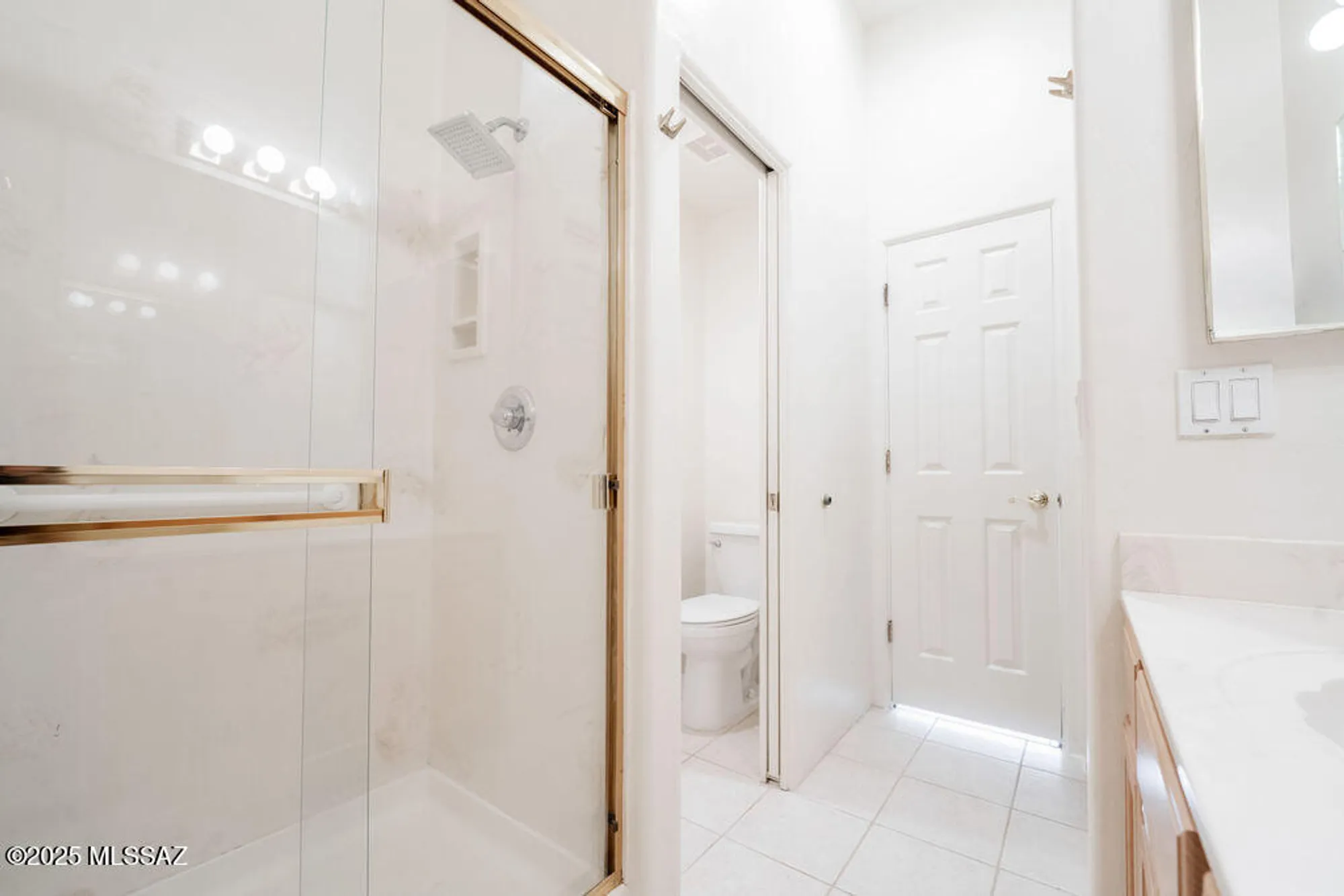 Property Slideshow image 10 of 20 | 2423 w via di silvio, Tucson, AZ, 85741