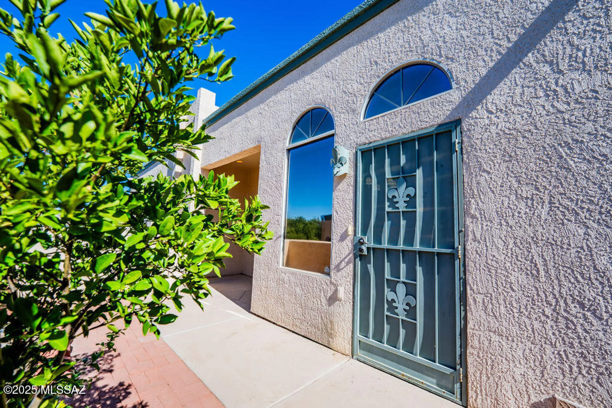 Property Slideshow image 15 of 20 | 2423 w via di silvio, Tucson, AZ, 85741