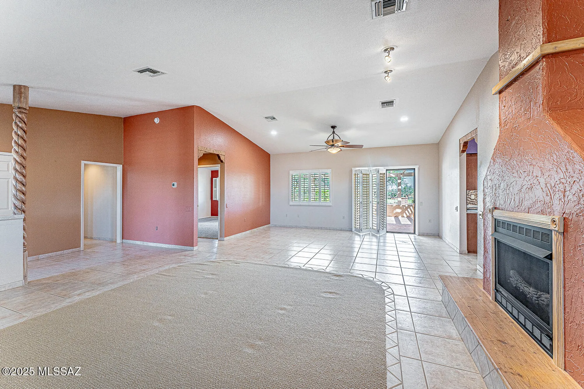 Property Slideshow image 9 of 51 | 4049 s via del picamaderos, Green Valley, AZ, 85622