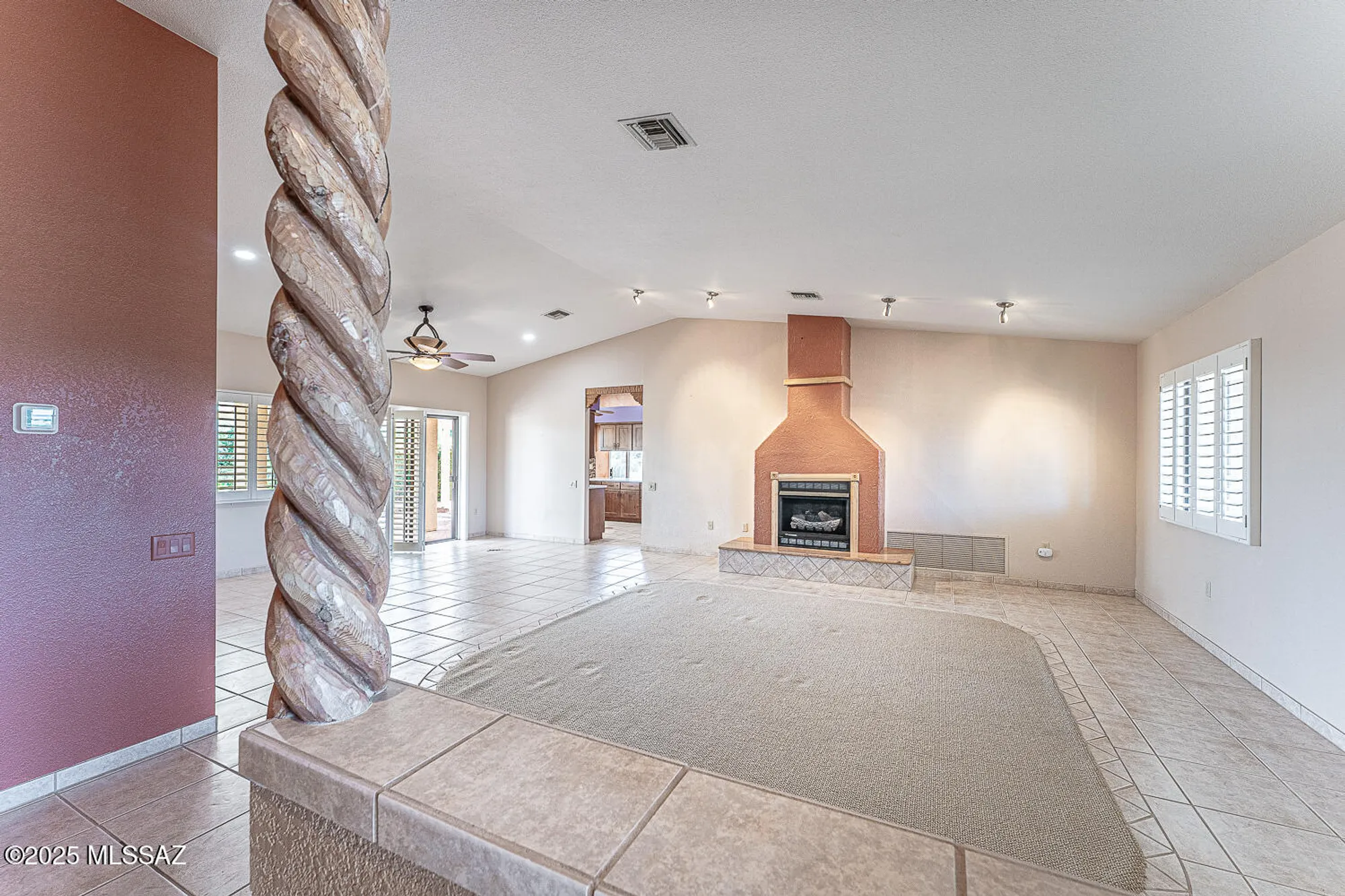 Property Slideshow image 4 of 51 | 4049 s via del picamaderos, Green Valley, AZ, 85622