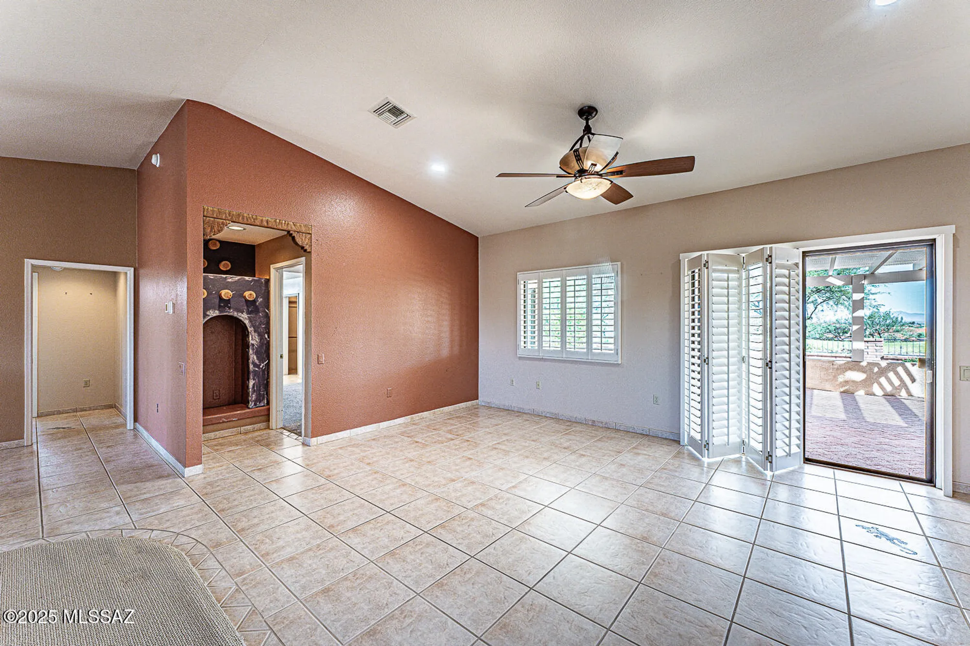 Property Slideshow image 11 of 51 | 4049 s via del picamaderos, Green Valley, AZ, 85622