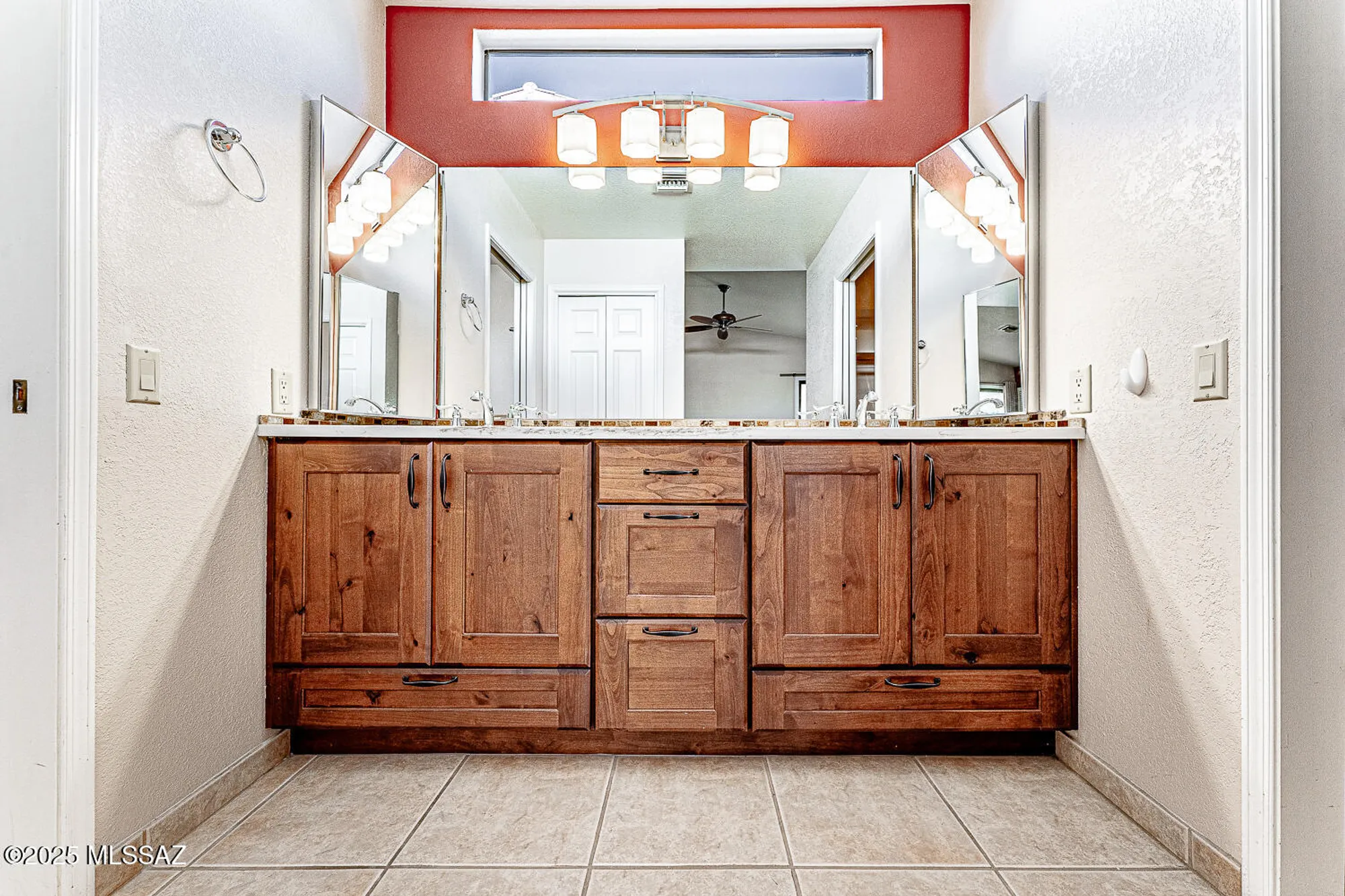 Property Slideshow image 32 of 51 | 4049 s via del picamaderos, Green Valley, AZ, 85622