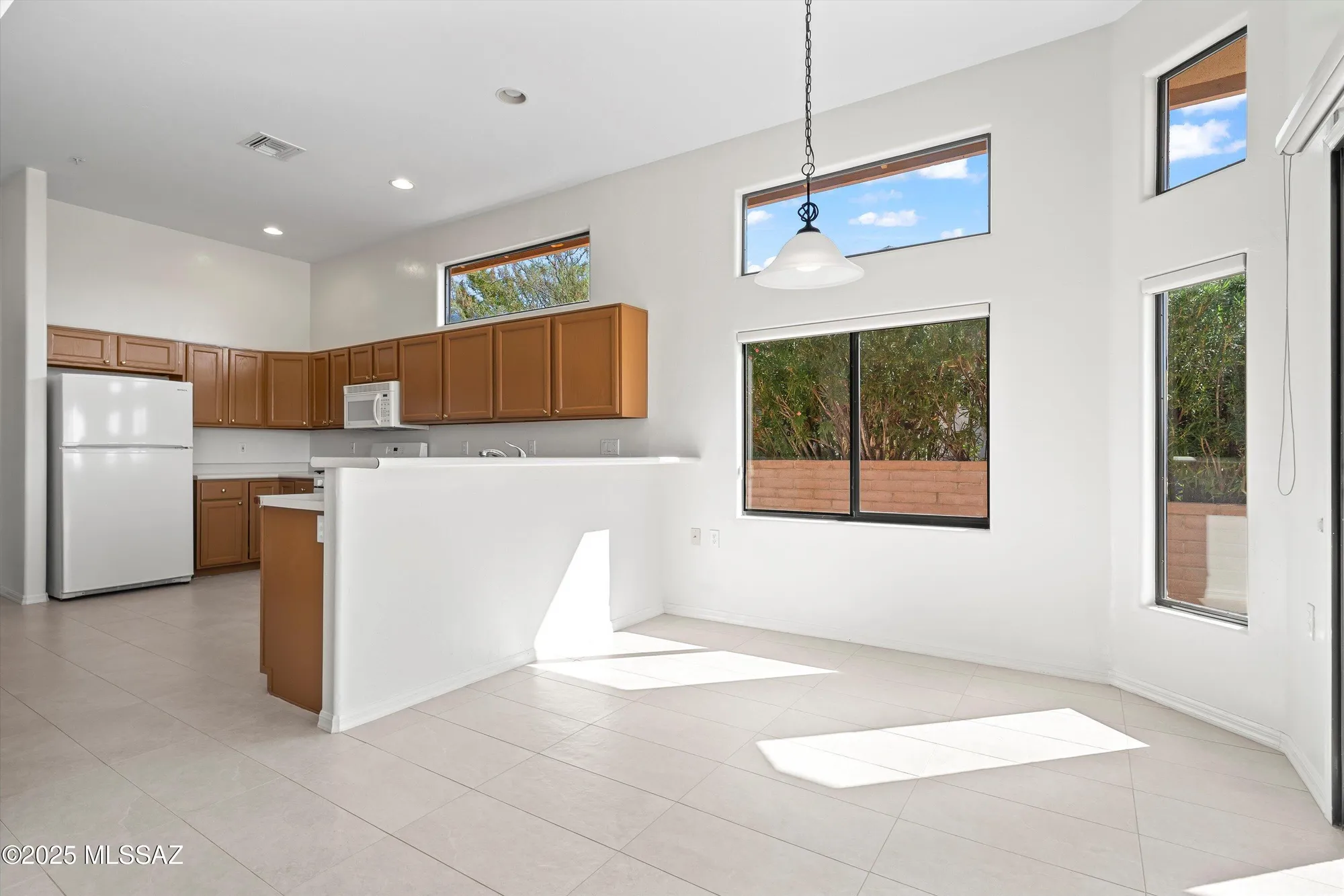 Property Slideshow image 16 of 30 | 810 e josephine canyon dr, Green Valley, AZ, 85614