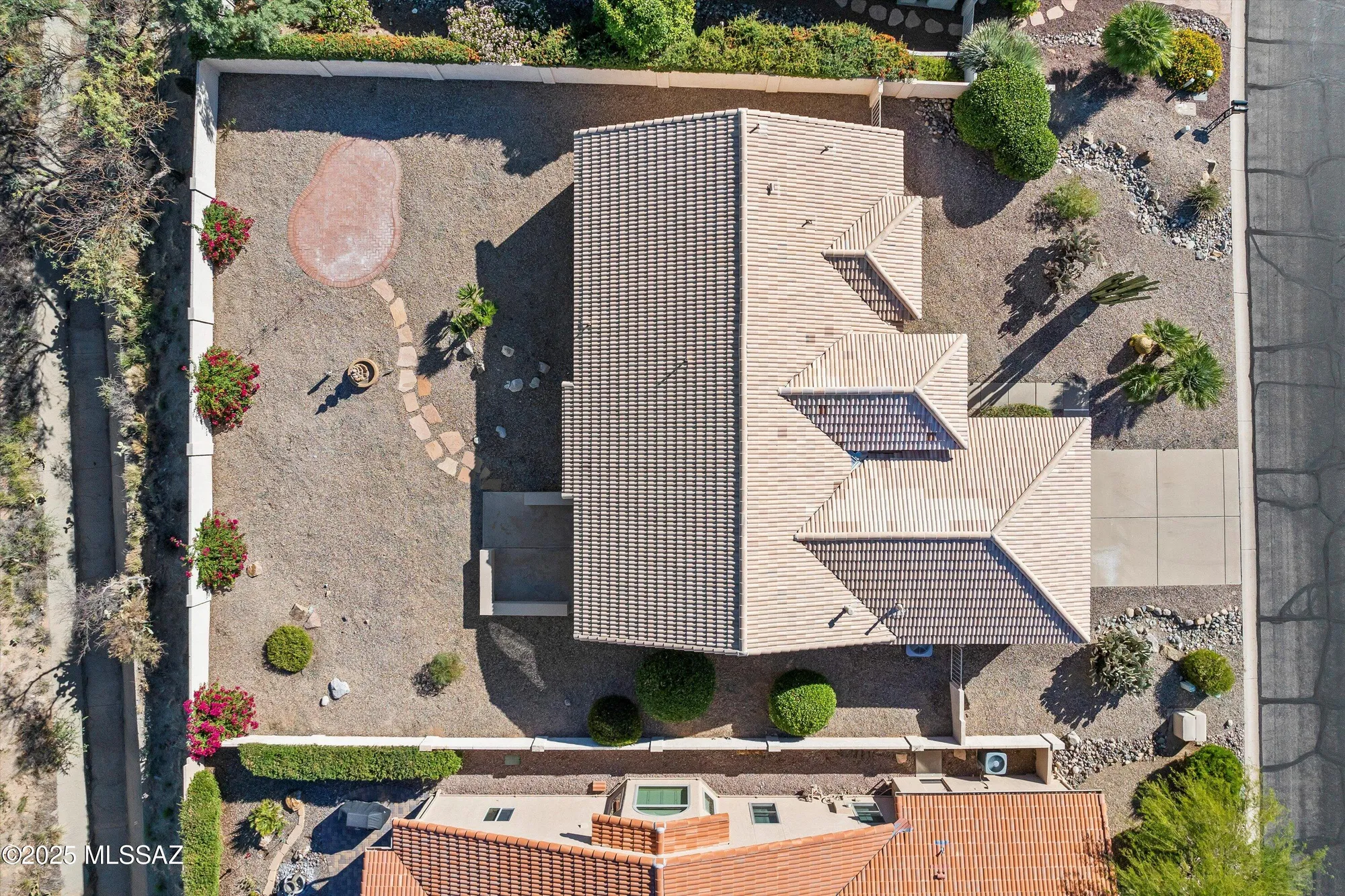 Property Slideshow image 30 of 32 | 35891 s wind crest dr, Tucson, AZ, 85739