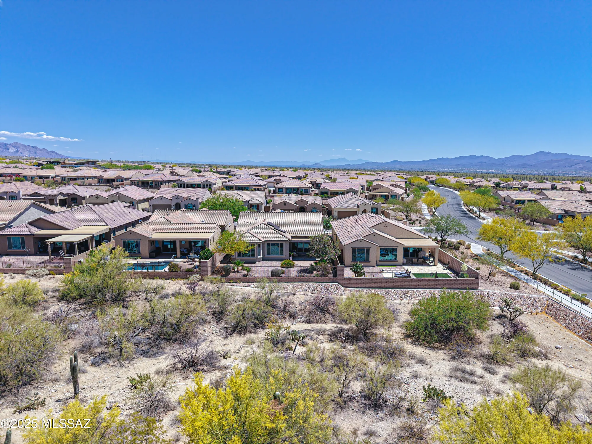 Property Slideshow image 31 of 39 | 7026 w deer creek trl, Marana, AZ, 85658