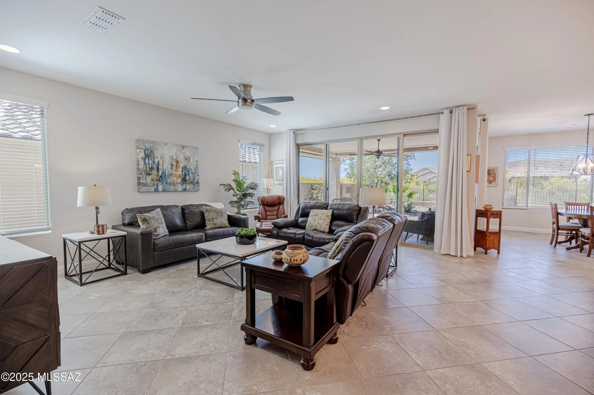 Property Slideshow image 14 of 39 | 7026 w deer creek trl, Marana, AZ, 85658