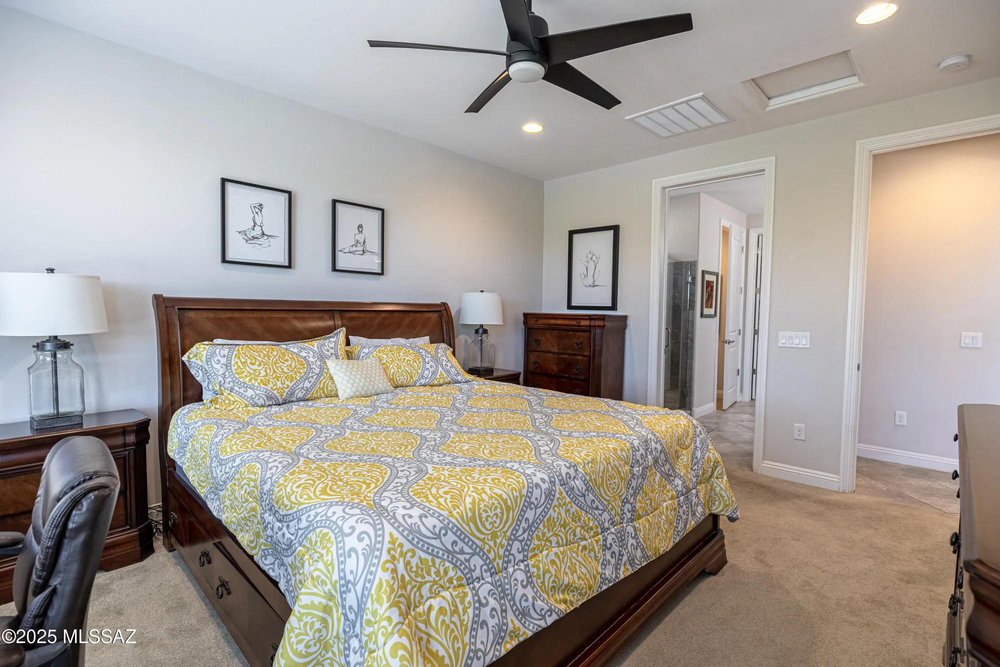 Property Slideshow image 16 of 39 | 7026 w deer creek trl, Marana, AZ, 85658