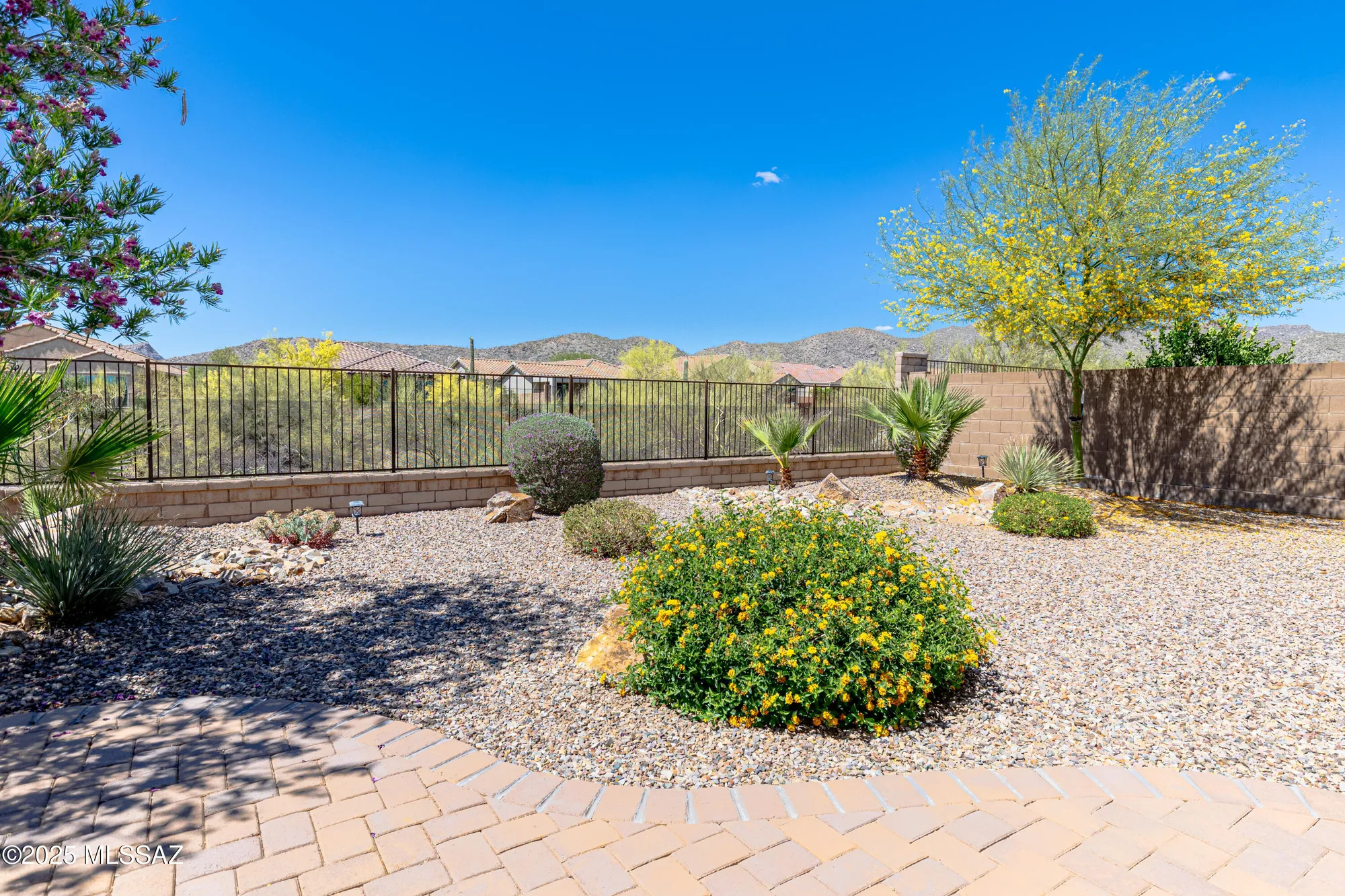 Property Slideshow image 29 of 39 | 7026 w deer creek trl, Marana, AZ, 85658