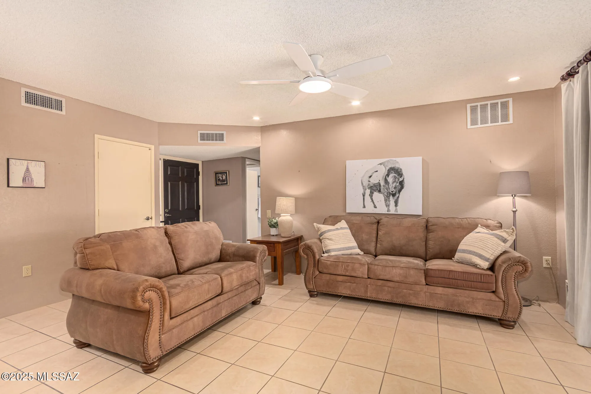 Property Slideshow image 8 of 29 | 206 n calle acuarela, Green Valley, AZ, 85614