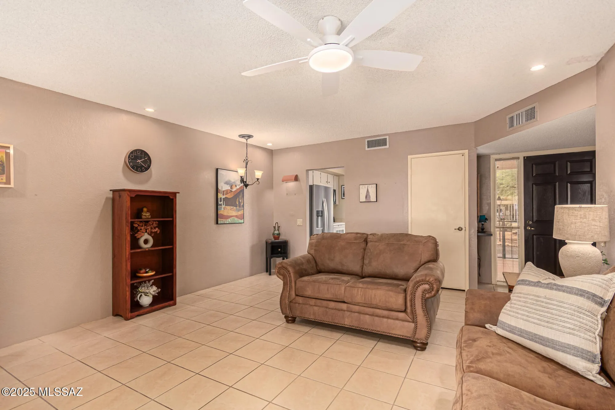 Property Slideshow image 7 of 29 | 206 n calle acuarela, Green Valley, AZ, 85614