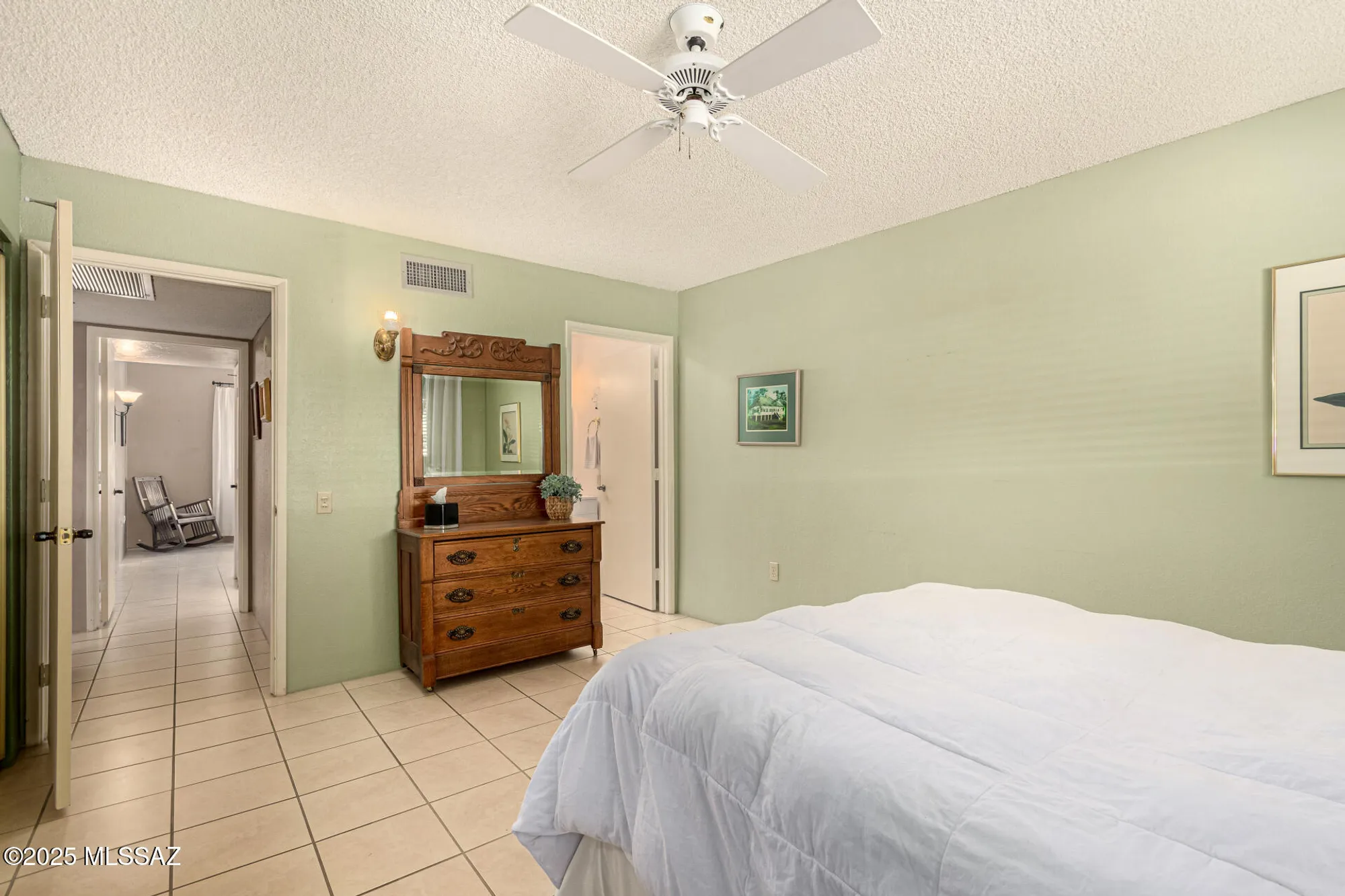 Property Slideshow image 16 of 29 | 206 n calle acuarela, Green Valley, AZ, 85614