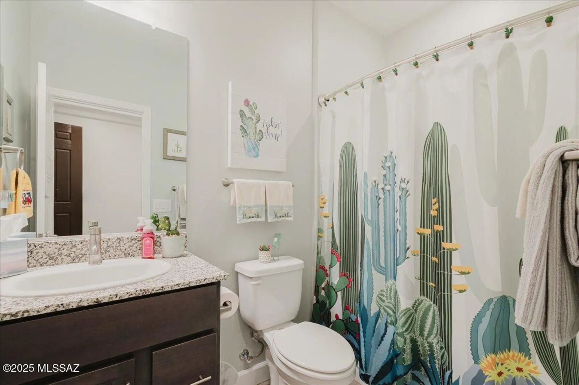 Property Slideshow image 28 of 42 | 1110 n broken hills dr, Green Valley, AZ, 85614