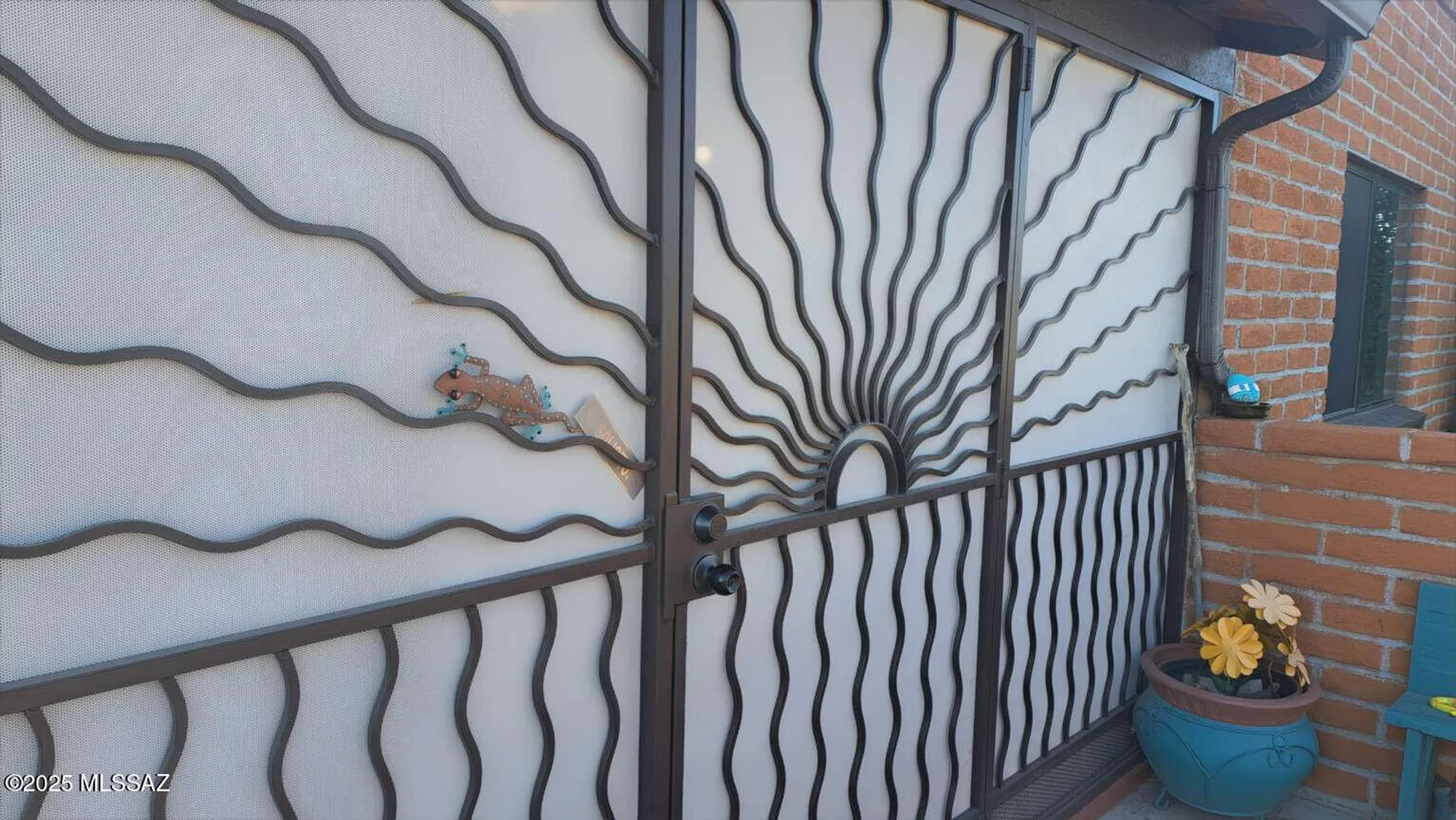 Property Slideshow image 4 of 32 | 157 e el limon, Green Valley, AZ, 85614