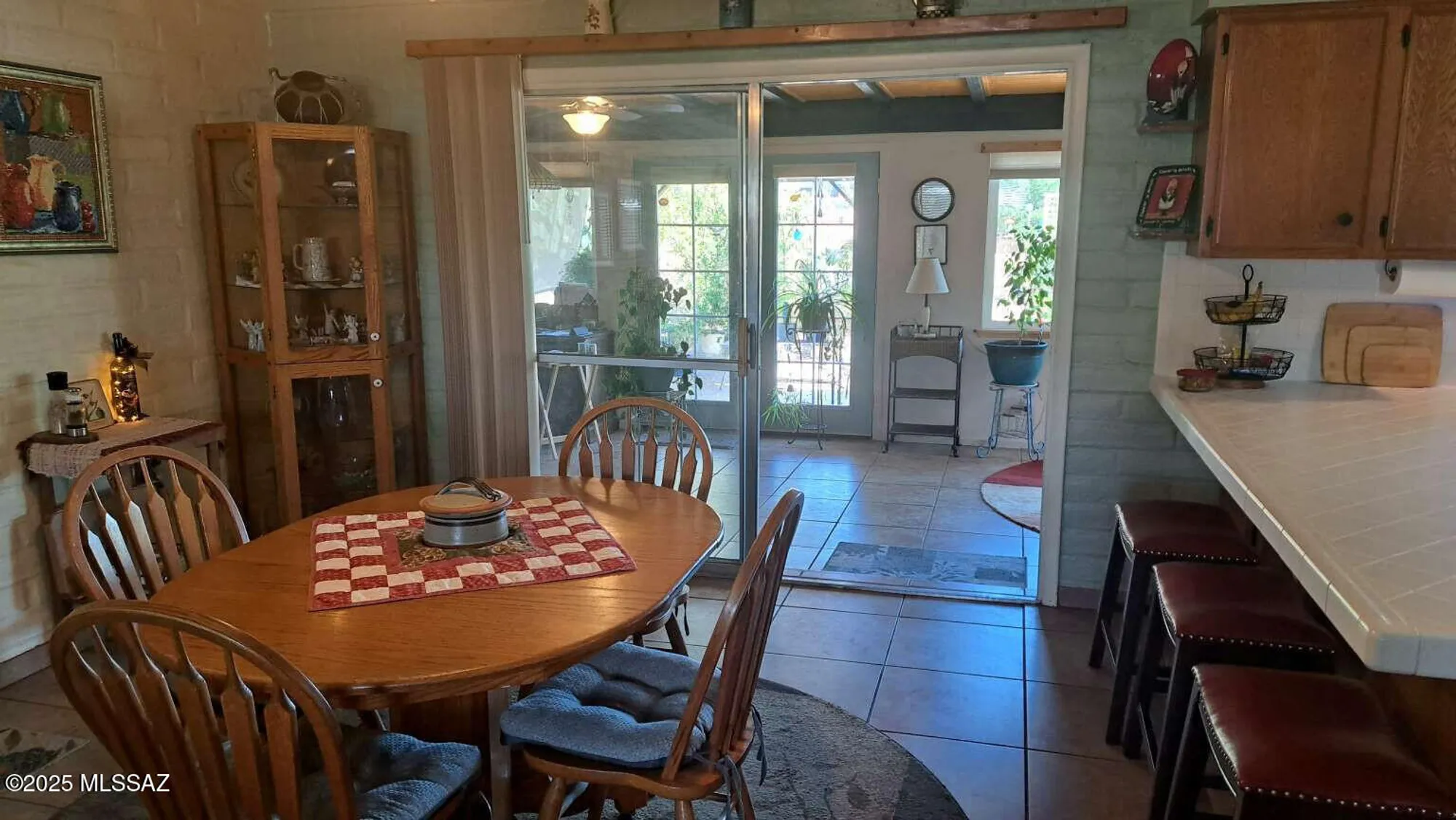 Property Slideshow image 7 of 32 | 157 e el limon, Green Valley, AZ, 85614