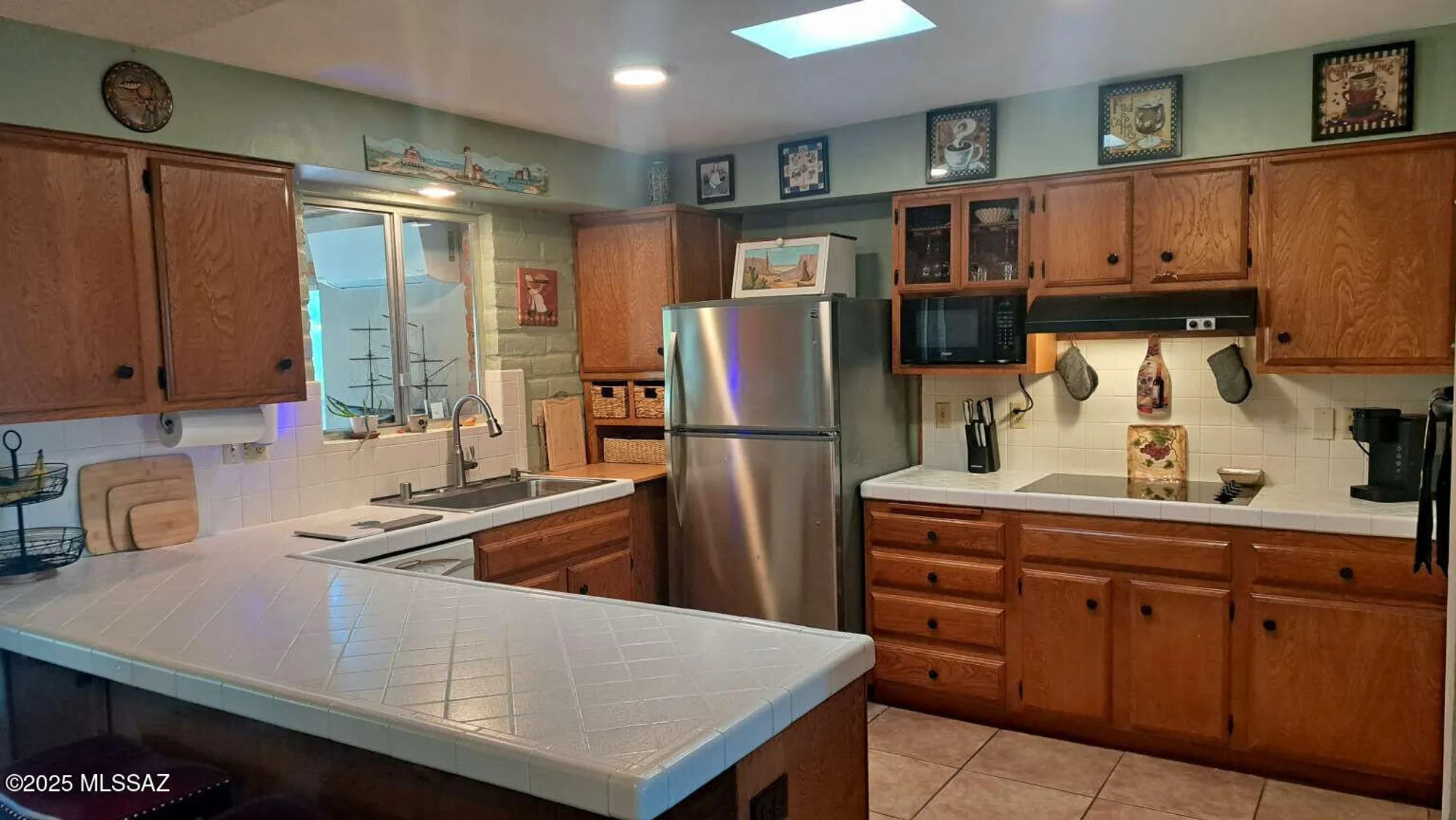 Property Slideshow image 9 of 32 | 157 e el limon, Green Valley, AZ, 85614