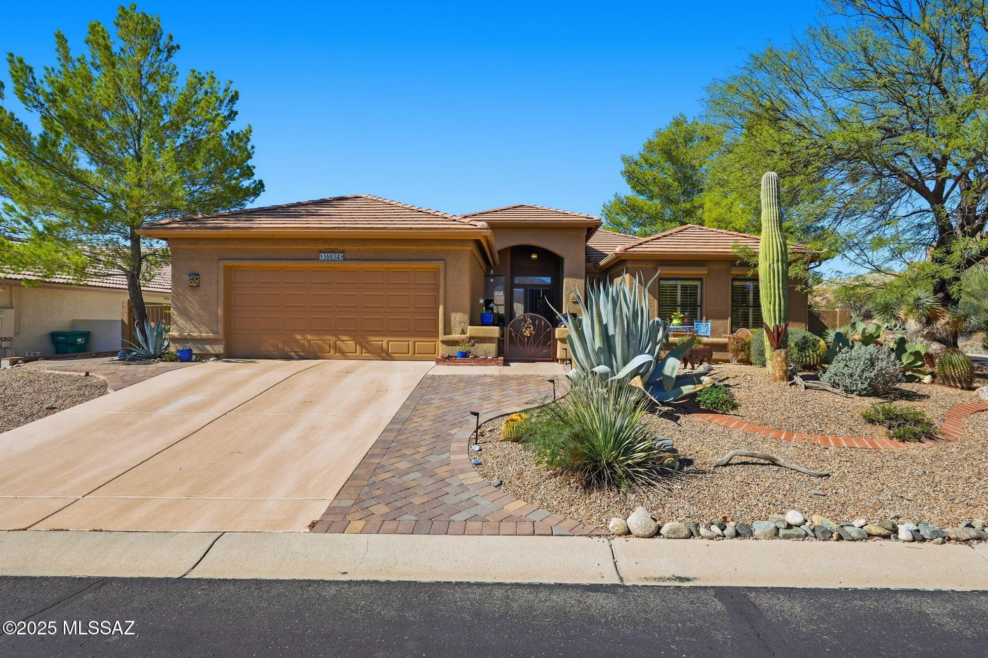 Property Slideshow image 15 of 47 | 36934 s ribbonwood ln, Saddlebrooke, AZ, 85739