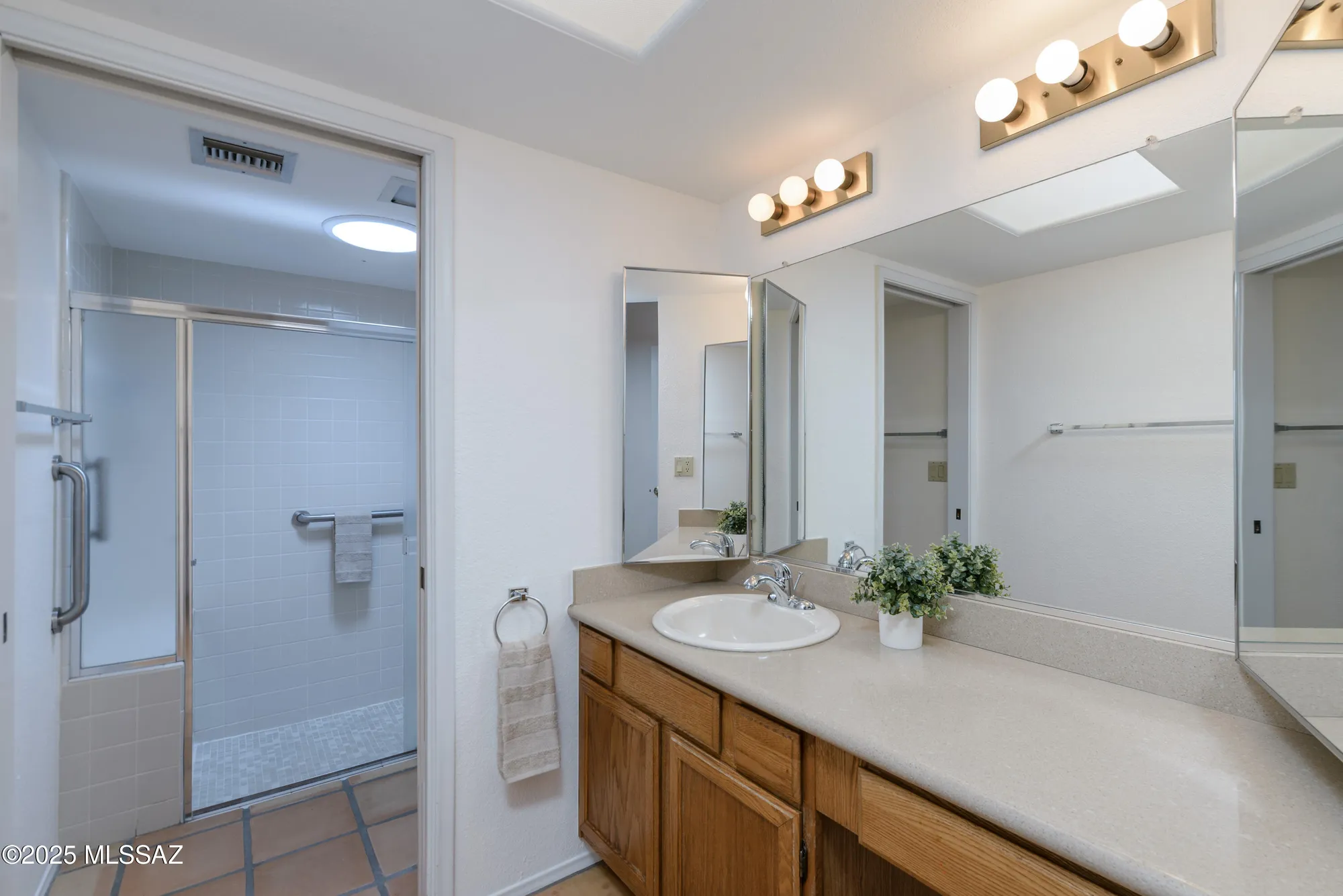 Property Slideshow image 26 of 44 | 8647 n candlewood loop, Tucson, AZ, 85704