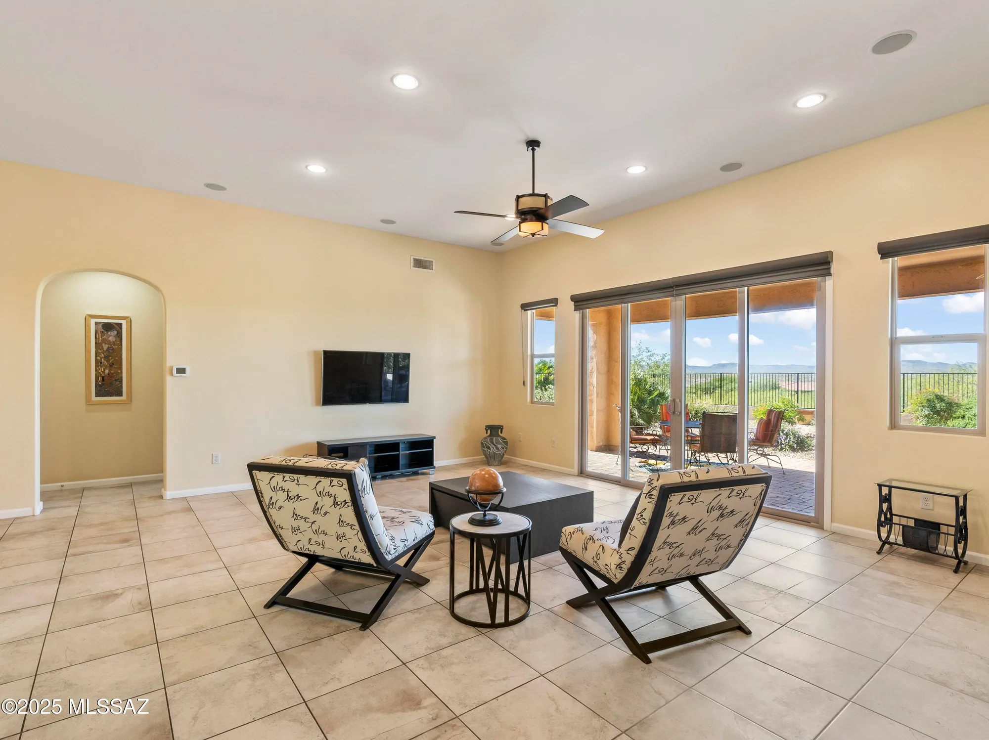 Property Slideshow image 7 of 32 | 32480 s egret trl, Oracle, AZ, 85623