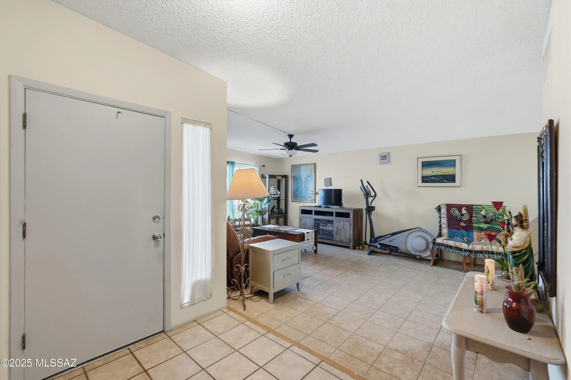 Property Slideshow image 9 of 49 | 425 w san ignacio, Green Valley, AZ, 85614