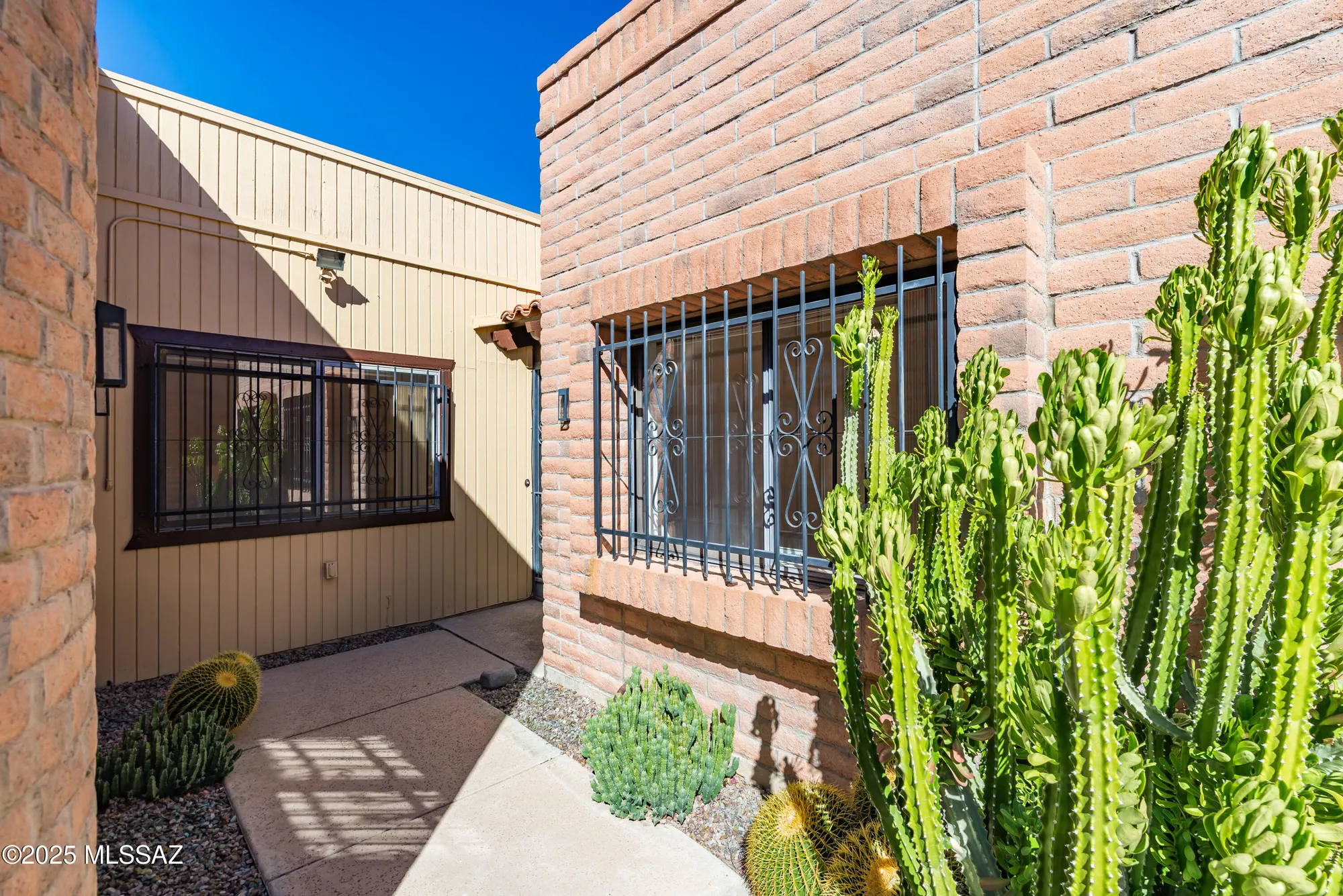 Property Slideshow image 5 of 44 | 8647 n candlewood loop, Tucson, AZ, 85704