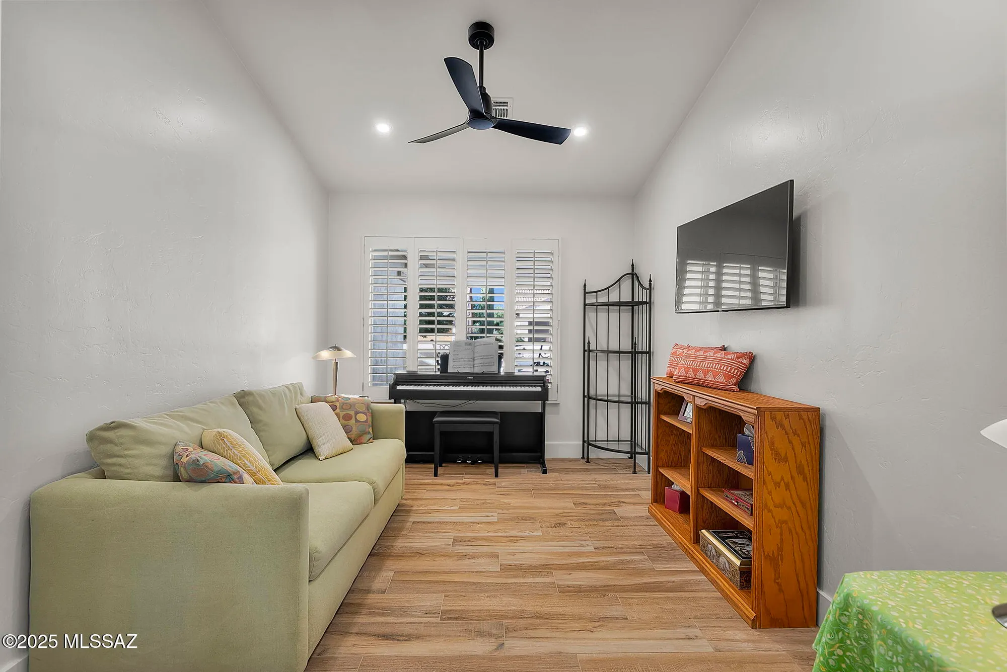 Property Slideshow image 25 of 50 | 1530 n miranda ln, Green Valley, AZ, 85614