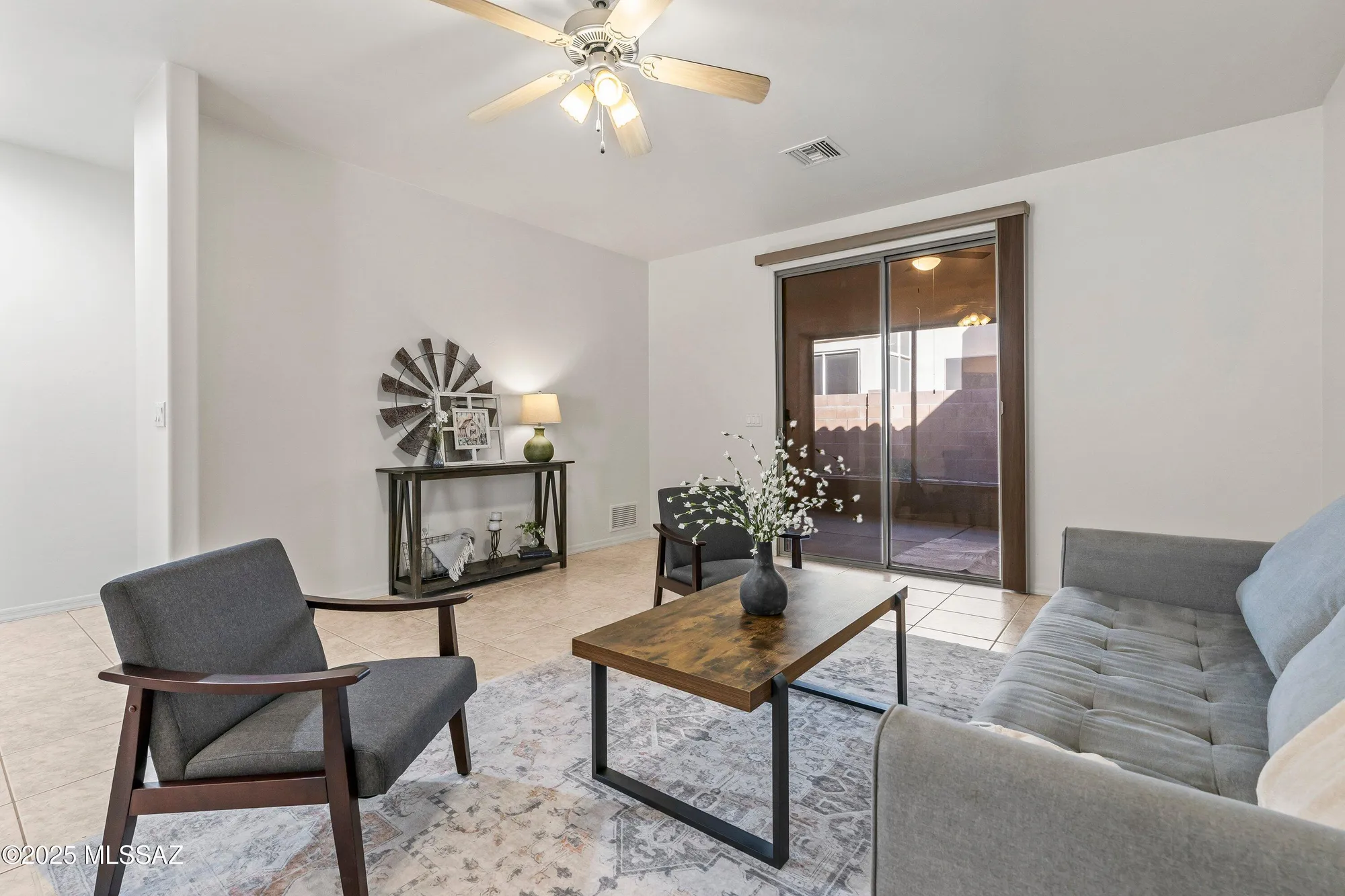 Property Slideshow image 7 of 32 | 468 w windham blvd, Green Valley, AZ, 85614