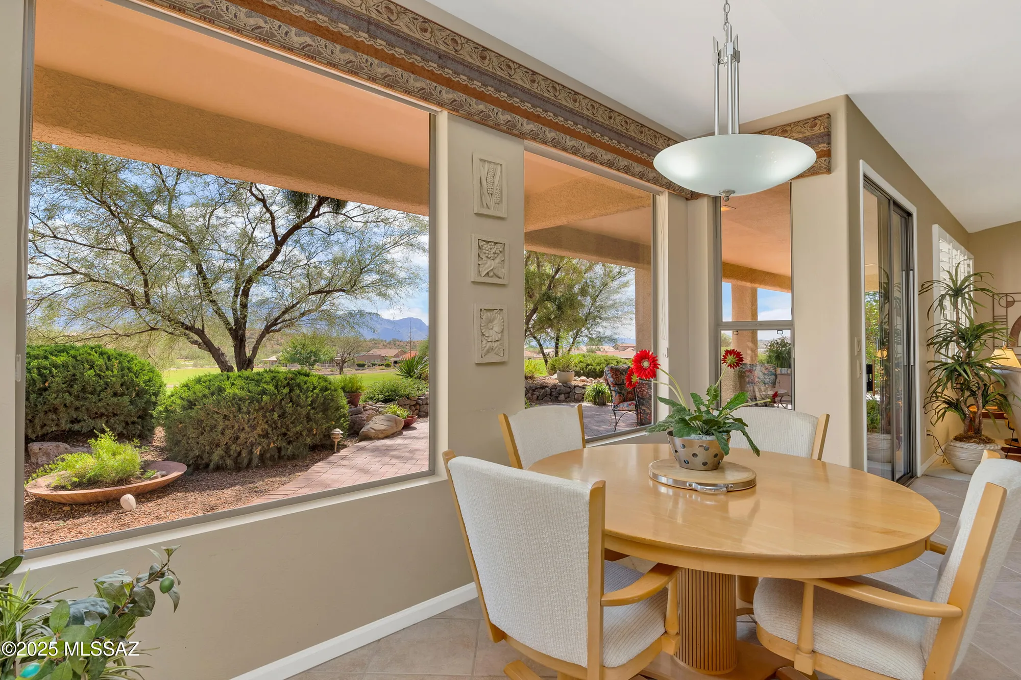 Property Slideshow image 19 of 49 | 62239 e iron crest dr, Saddlebrooke, AZ, 85739