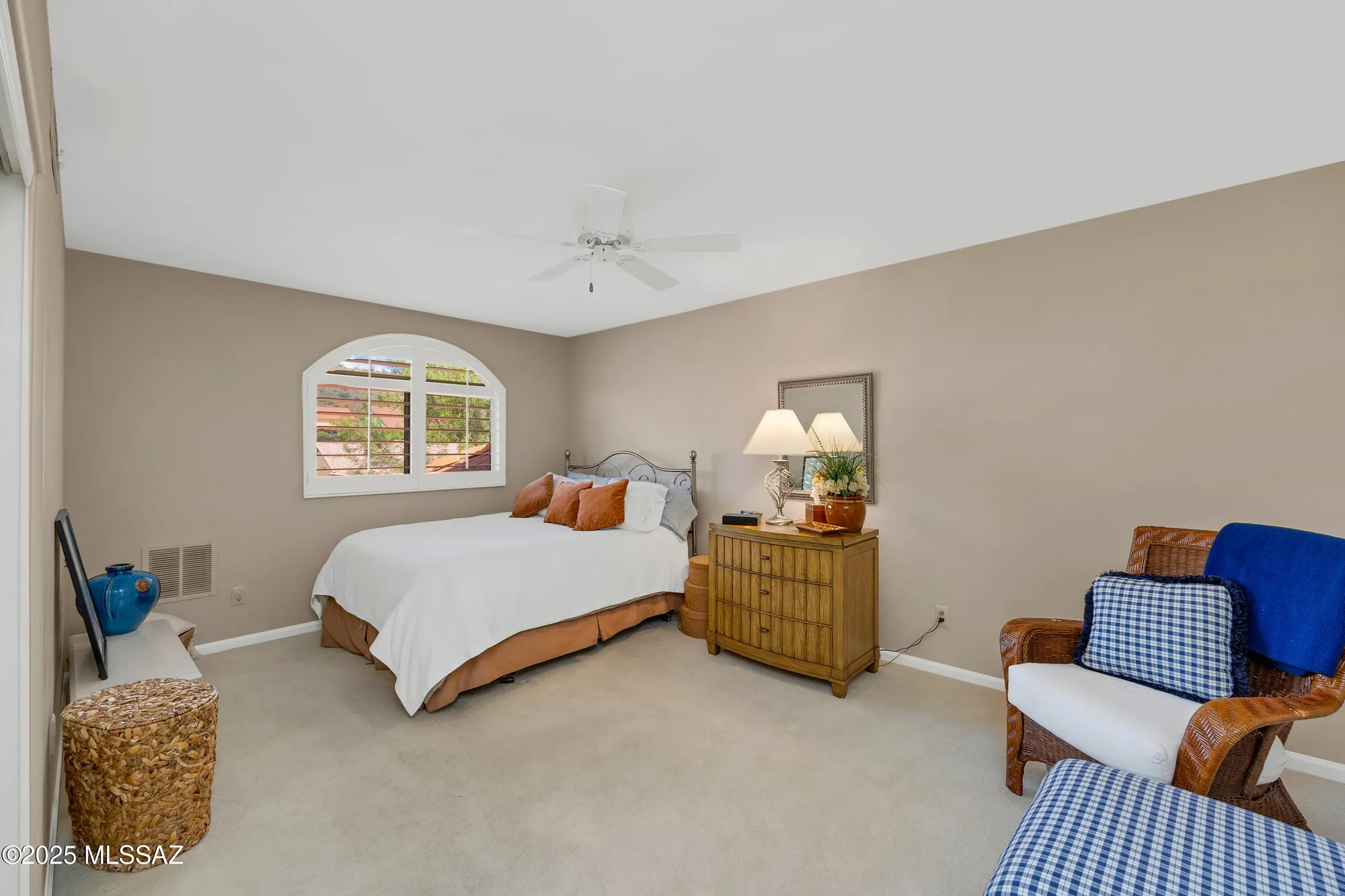 Property Slideshow image 32 of 49 | 62239 e iron crest dr, Saddlebrooke, AZ, 85739