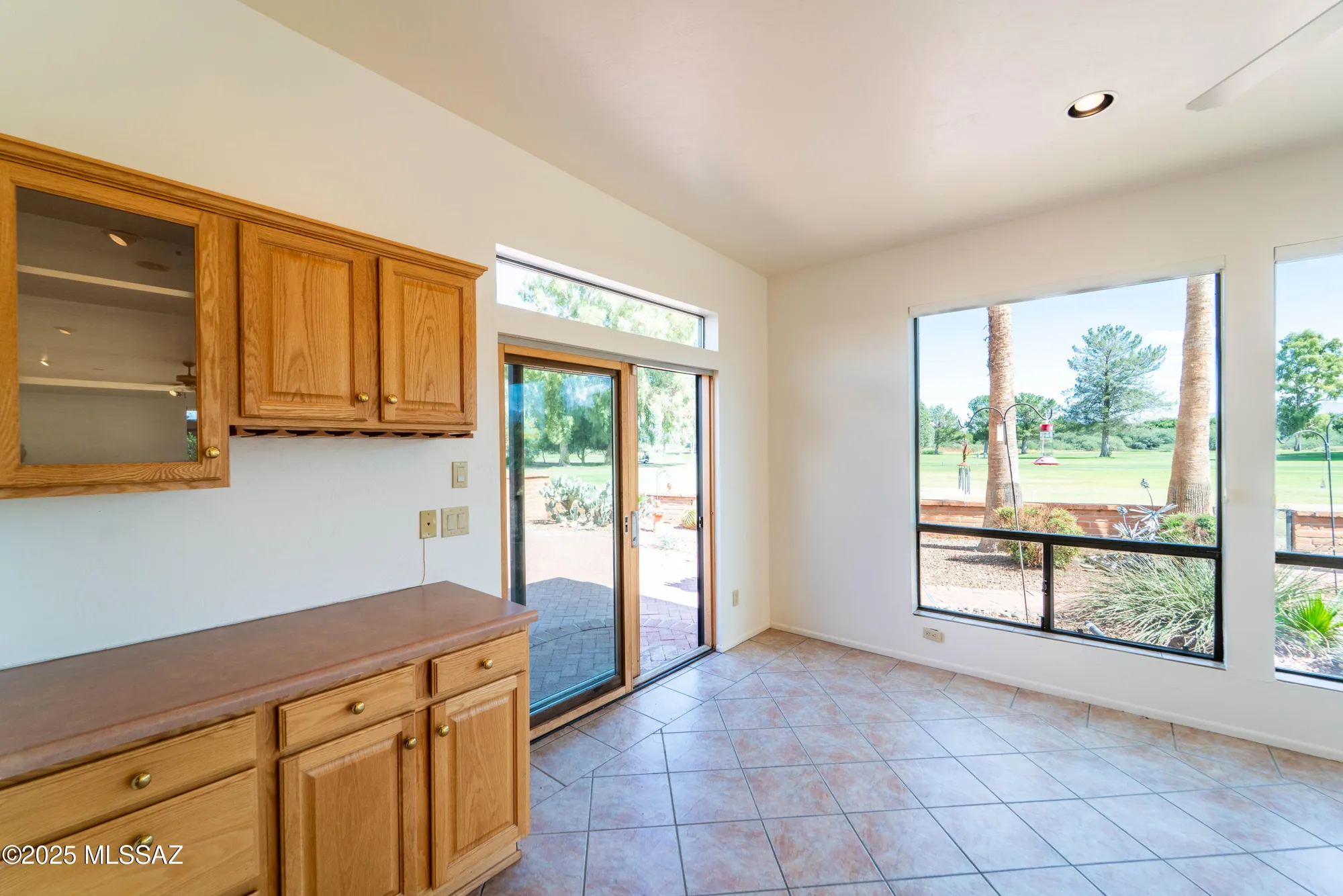 Property Slideshow image 10 of 32 | 432 e los rincones, Green Valley, AZ, 85614
