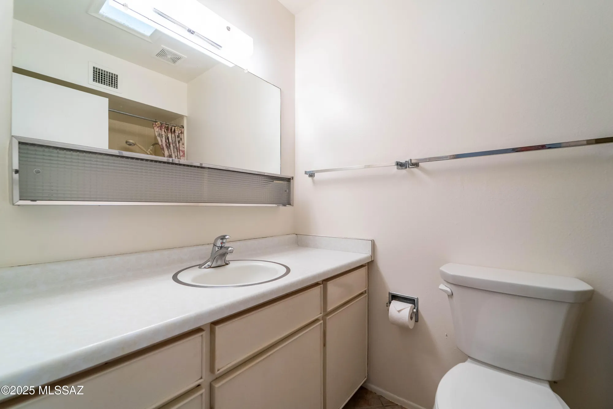Property Slideshow image 21 of 32 | 432 e los rincones, Green Valley, AZ, 85614