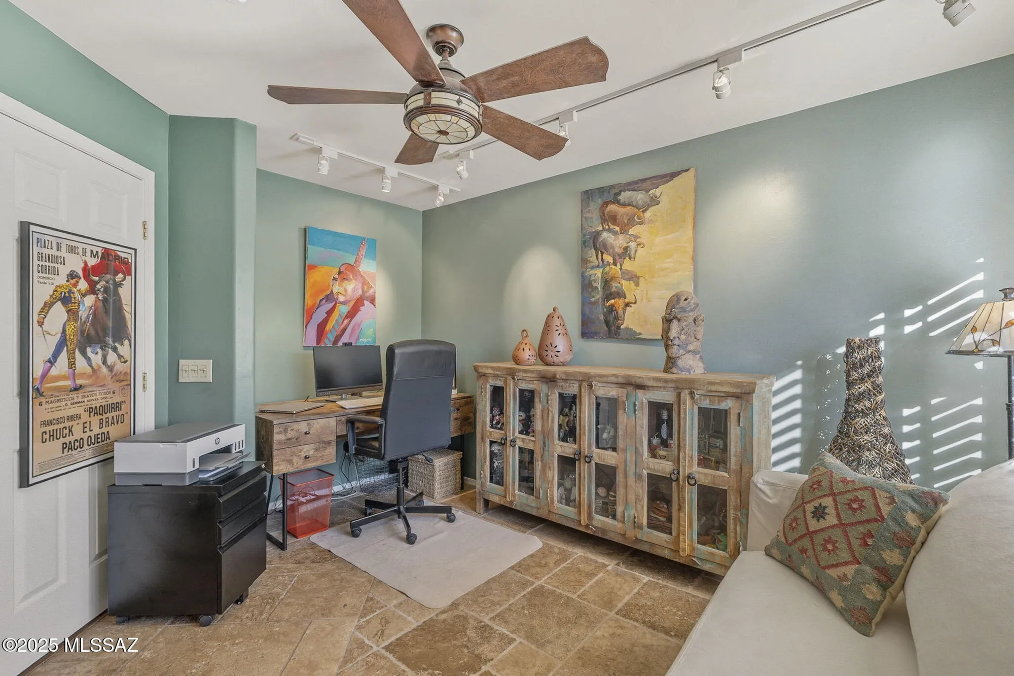 Property Slideshow image 19 of 46 | 1950 e desert lark pass, Green Valley, AZ, 85614