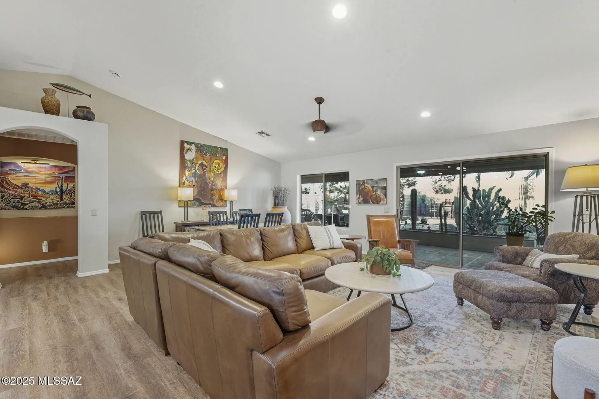 Property Slideshow image 8 of 46 | 1950 e desert lark pass, Green Valley, AZ, 85614