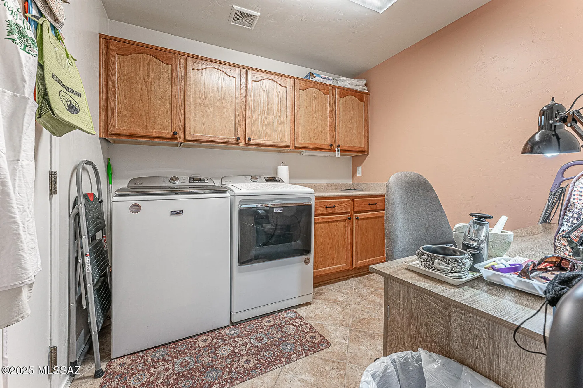 Property Slideshow image 33 of 51 | 976 n night heron dr, Green Valley, AZ, 85614