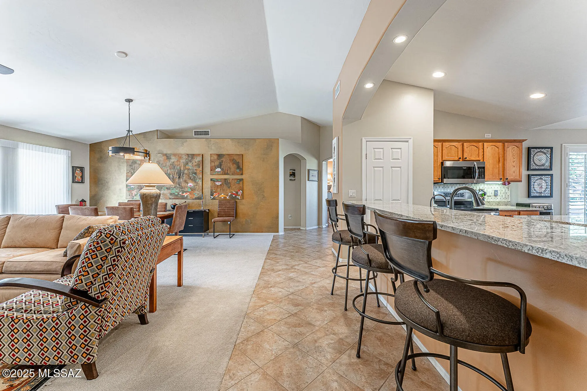 Property Slideshow image 7 of 51 | 976 n night heron dr, Green Valley, AZ, 85614