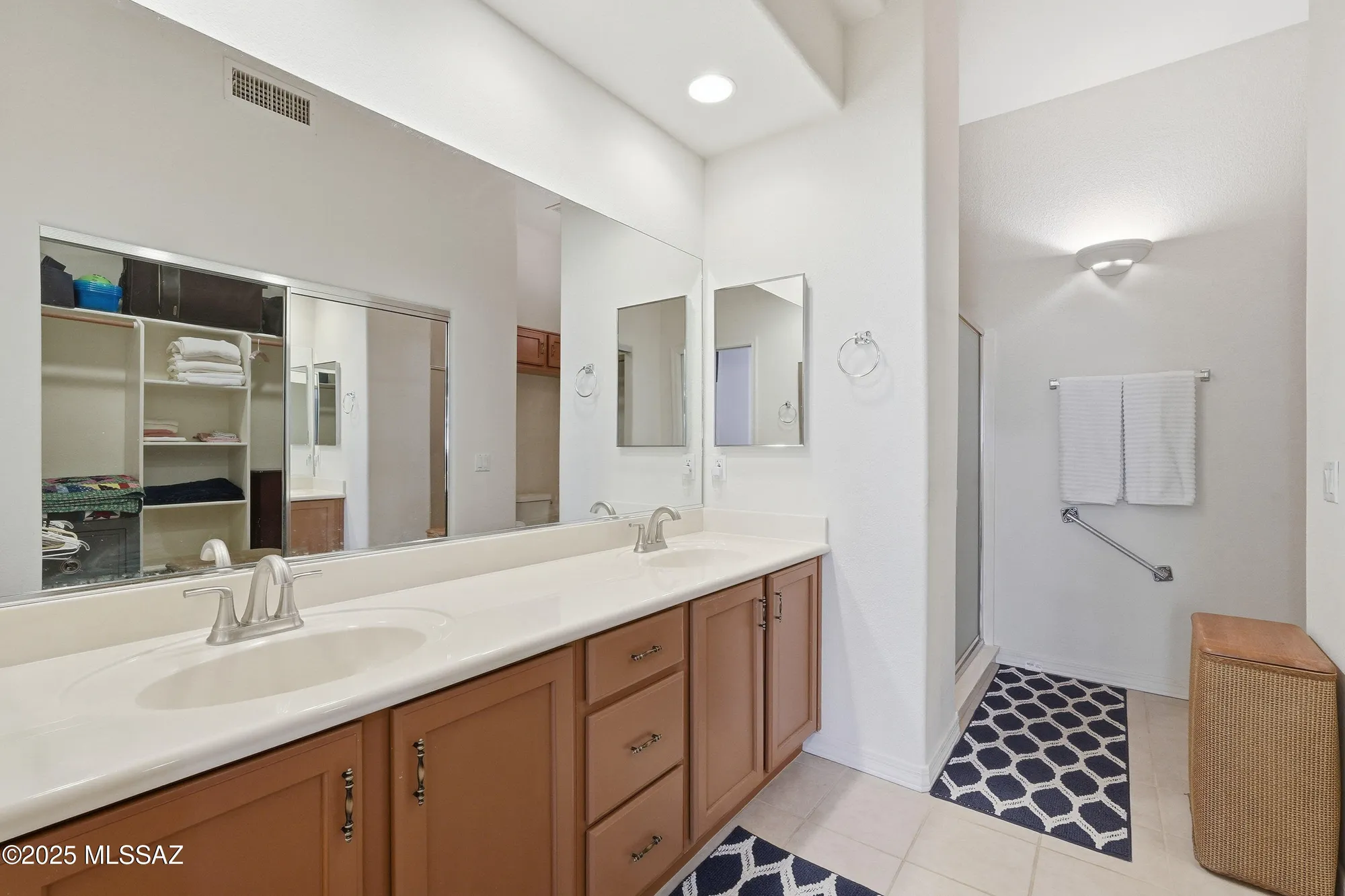 Property Slideshow image 13 of 35 | 13401 n rancho vistoso blvd unit 137, Oro Valley, AZ, 85755