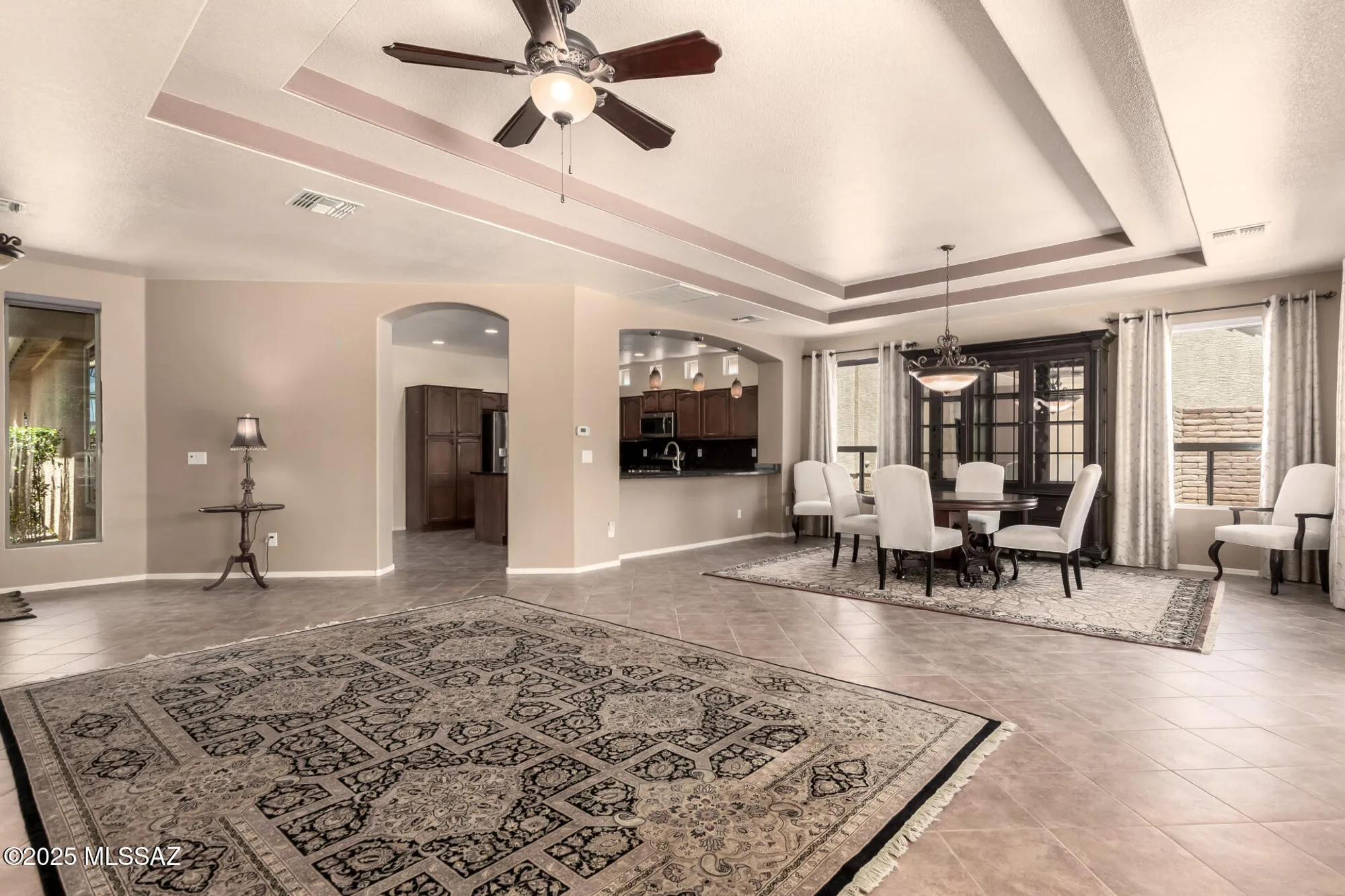 Property Slideshow image 6 of 39 | 2436 e desert pueblo pass, Green Valley, AZ, 85614
