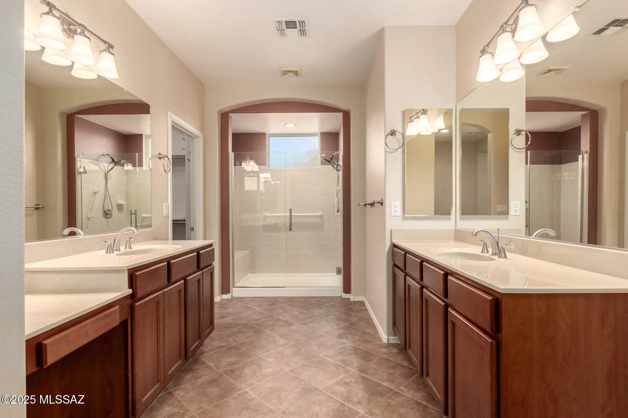Property Slideshow image 23 of 39 | 2436 e desert pueblo pass, Green Valley, AZ, 85614
