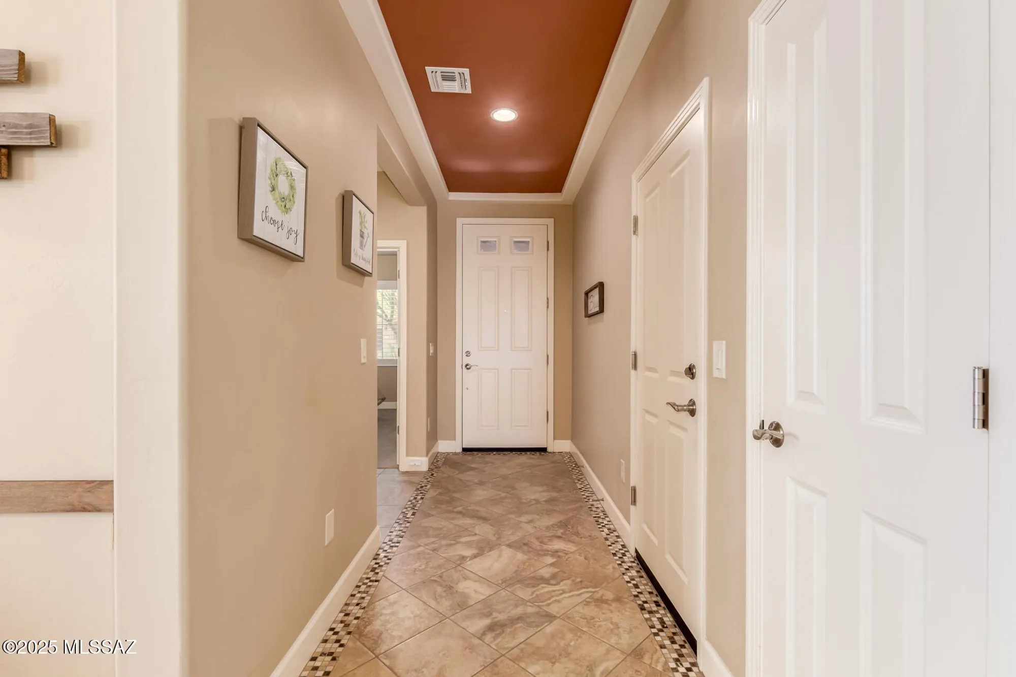 Property Slideshow image 3 of 39 | 838 n broken hills dr, Green Valley, AZ, 85614