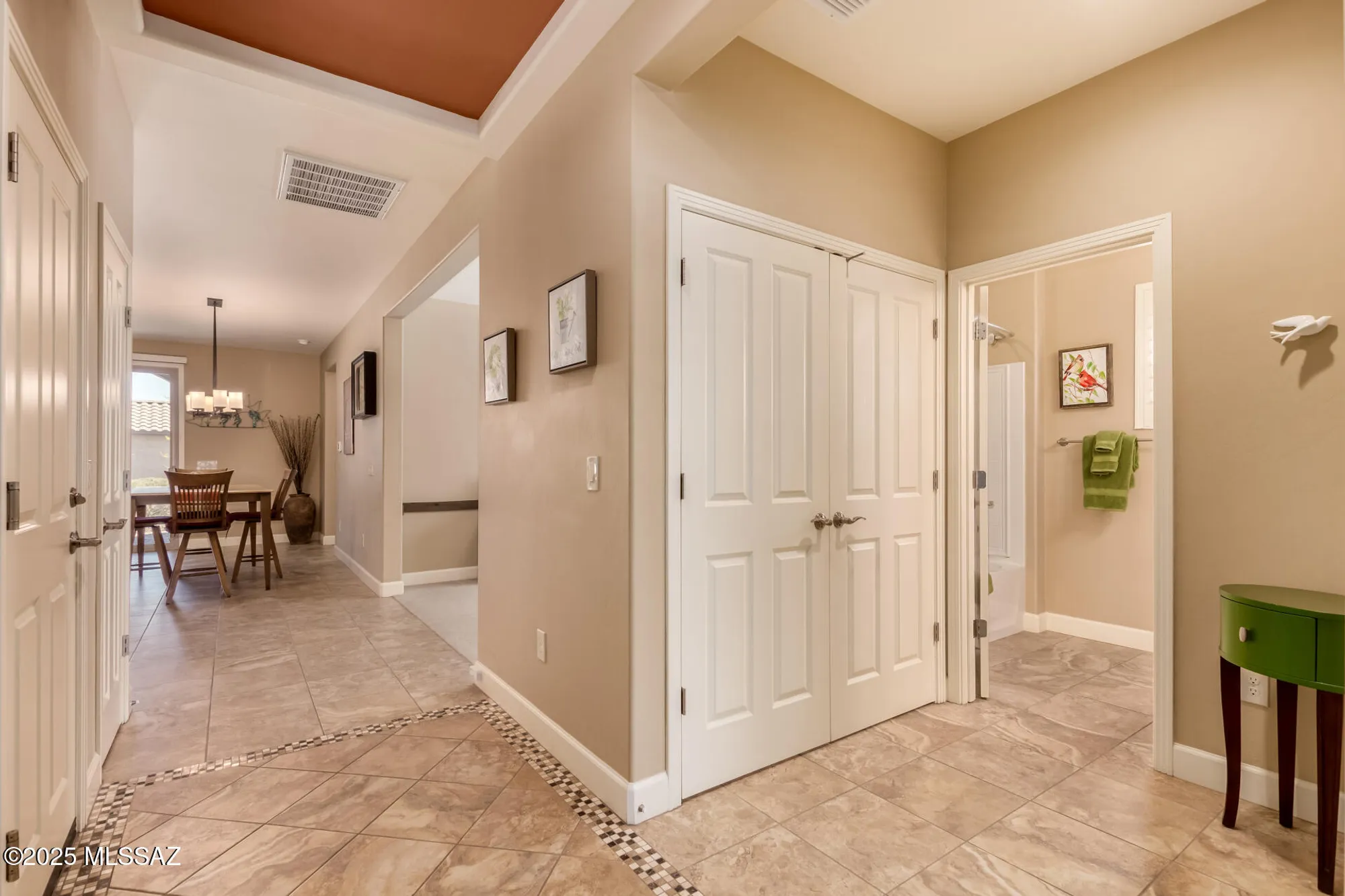 Property Slideshow image 4 of 39 | 838 n broken hills dr, Green Valley, AZ, 85614